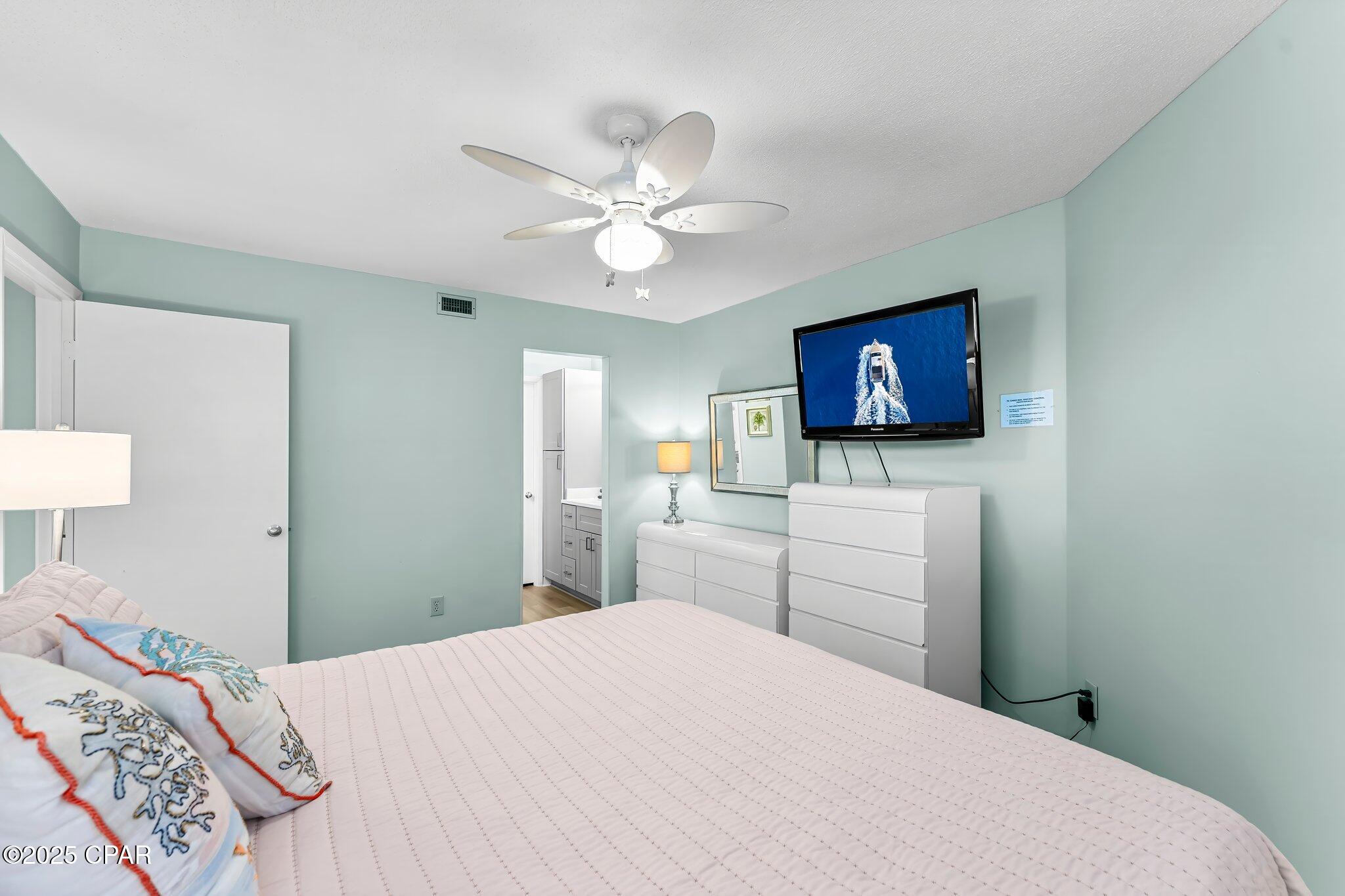 Image 14 For 17155 Front Beach Road W604