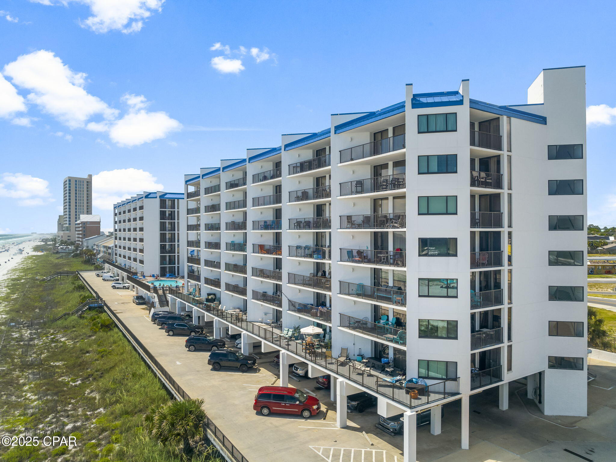 Image 30 For 17155 Front Beach Road W604