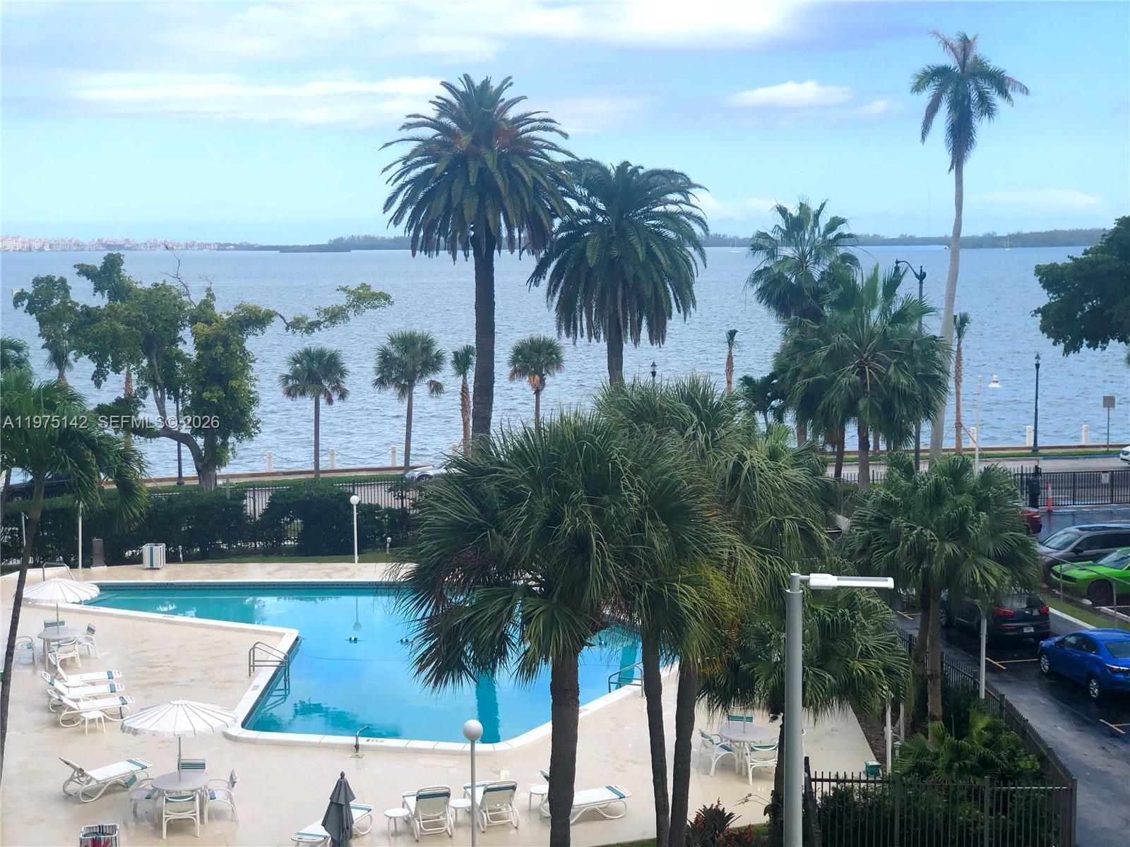 Brickell Bay Tower Condo