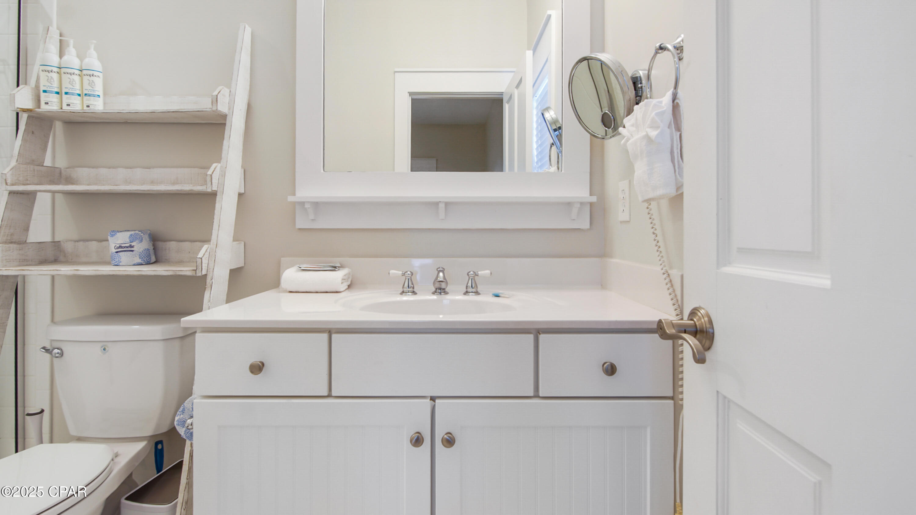 Image 27 For 3050 Highway 98  B8