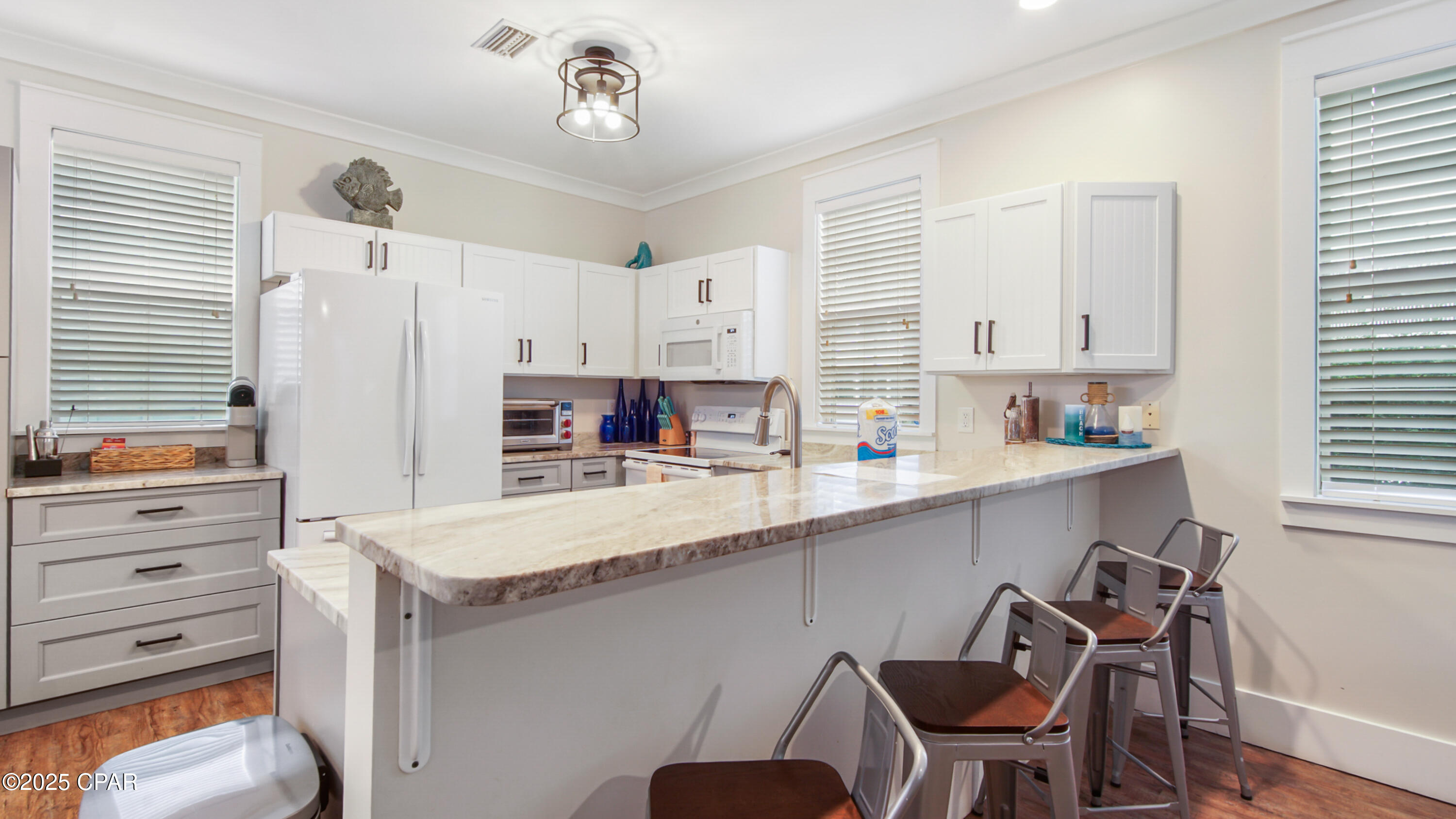 Image 8 For 3050 Highway 98  B8