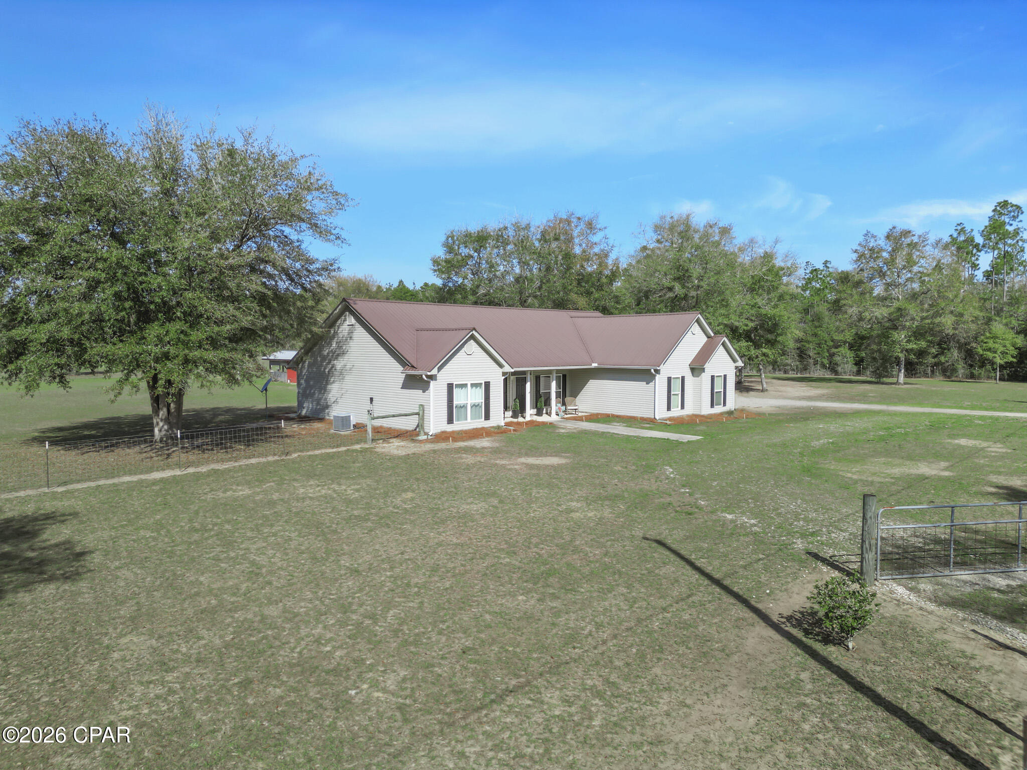 Image 2 For 21260 Oak Tree Road