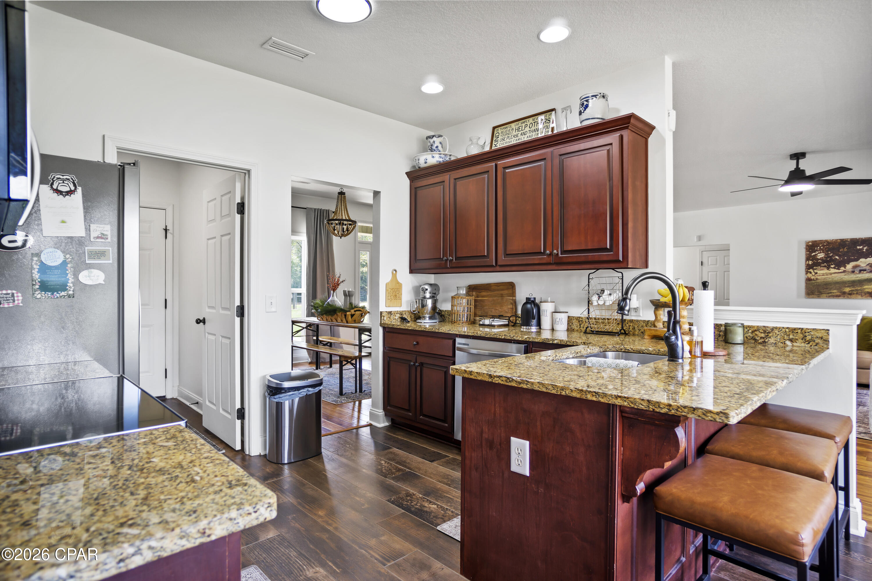 Image 31 For 21260 Oak Tree Road