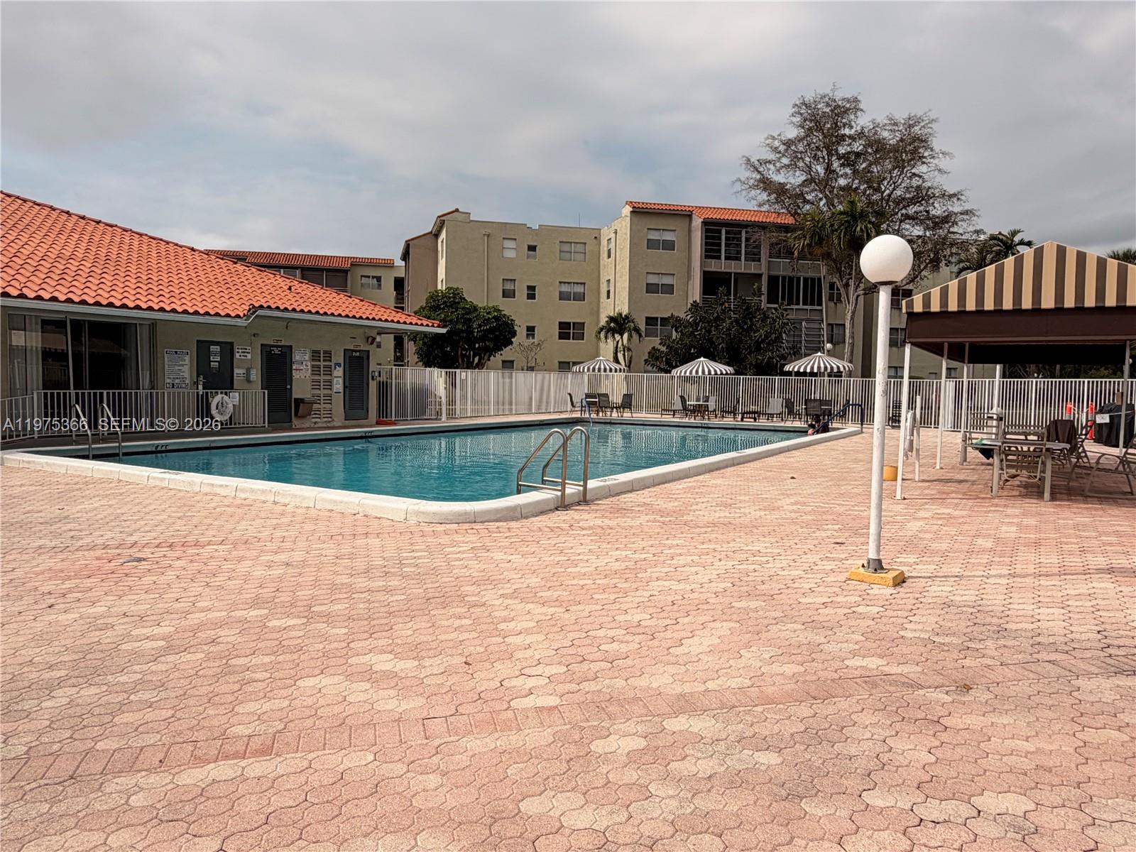 Courtyards Of Broward Con