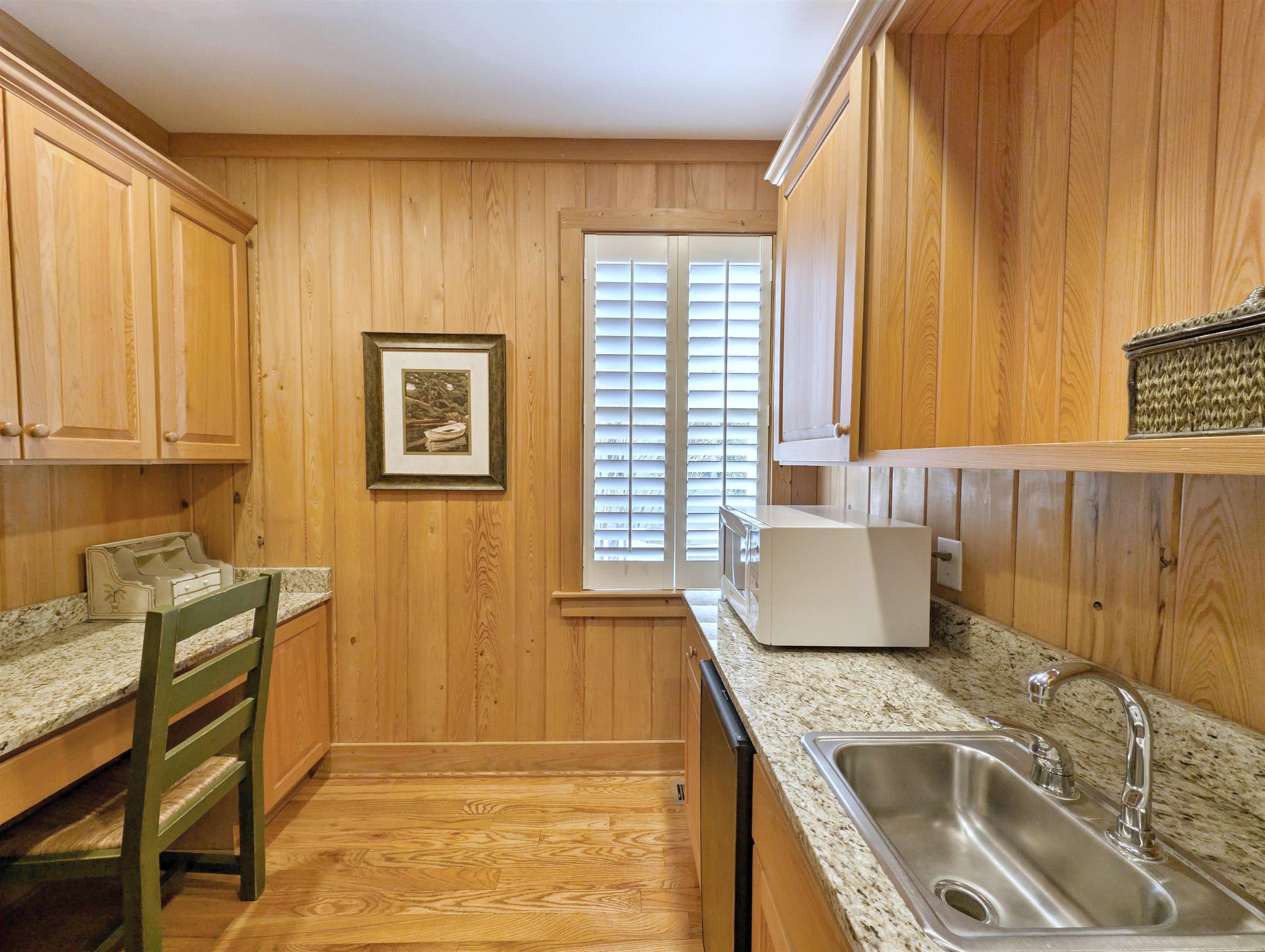 2605499 | Photo 16