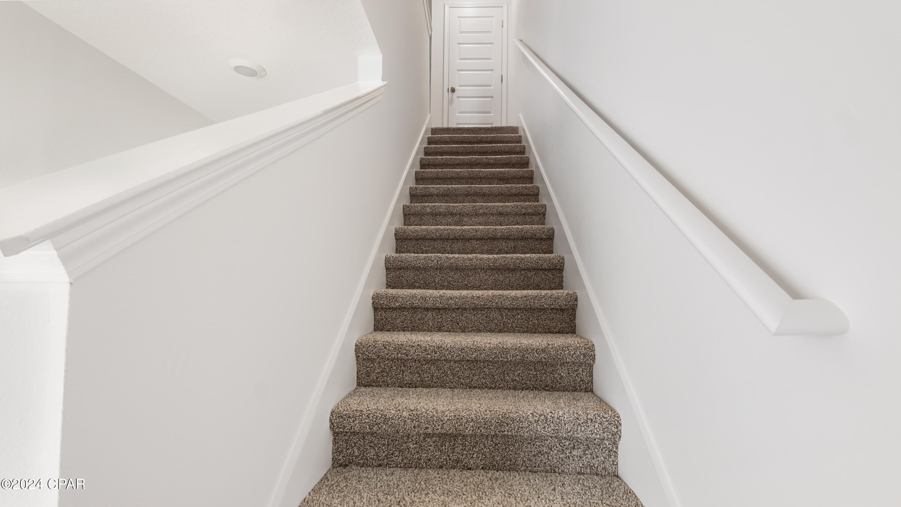 Image 16 For 192 Ellery Lane