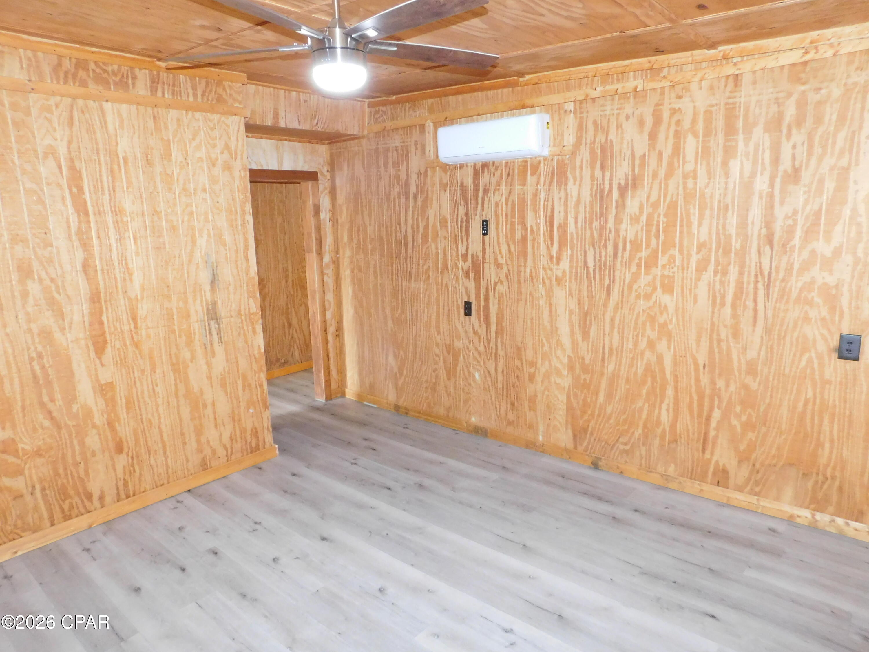 Image 27 For 12114 Krocus Street