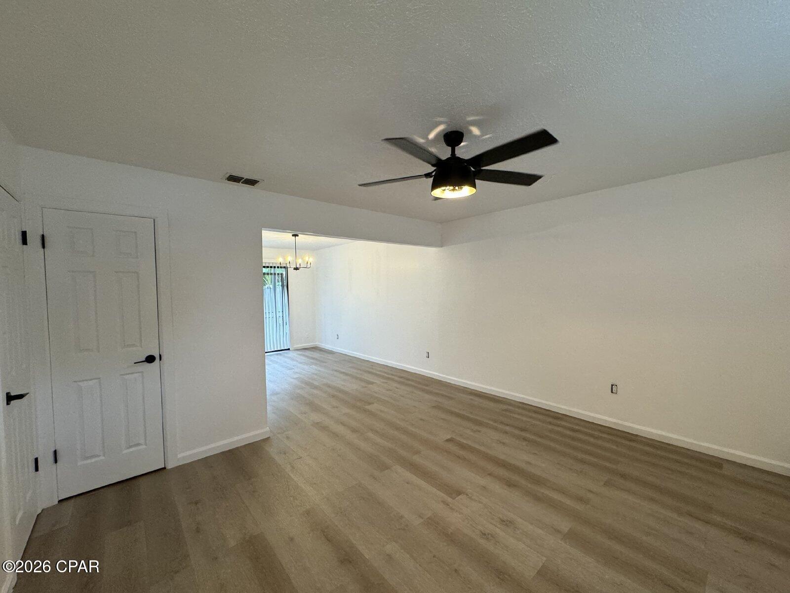 Image 3 For 3903 Molina Road