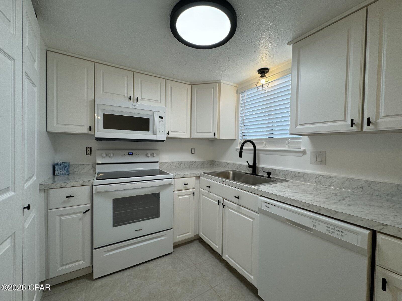 Image 7 For 3903 Molina Road