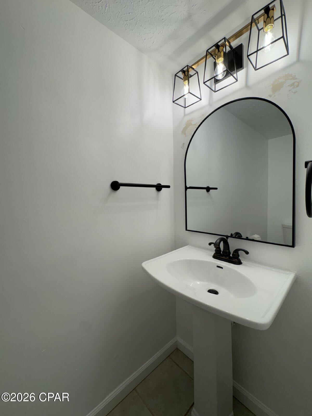 Image 8 For 3903 Molina Road