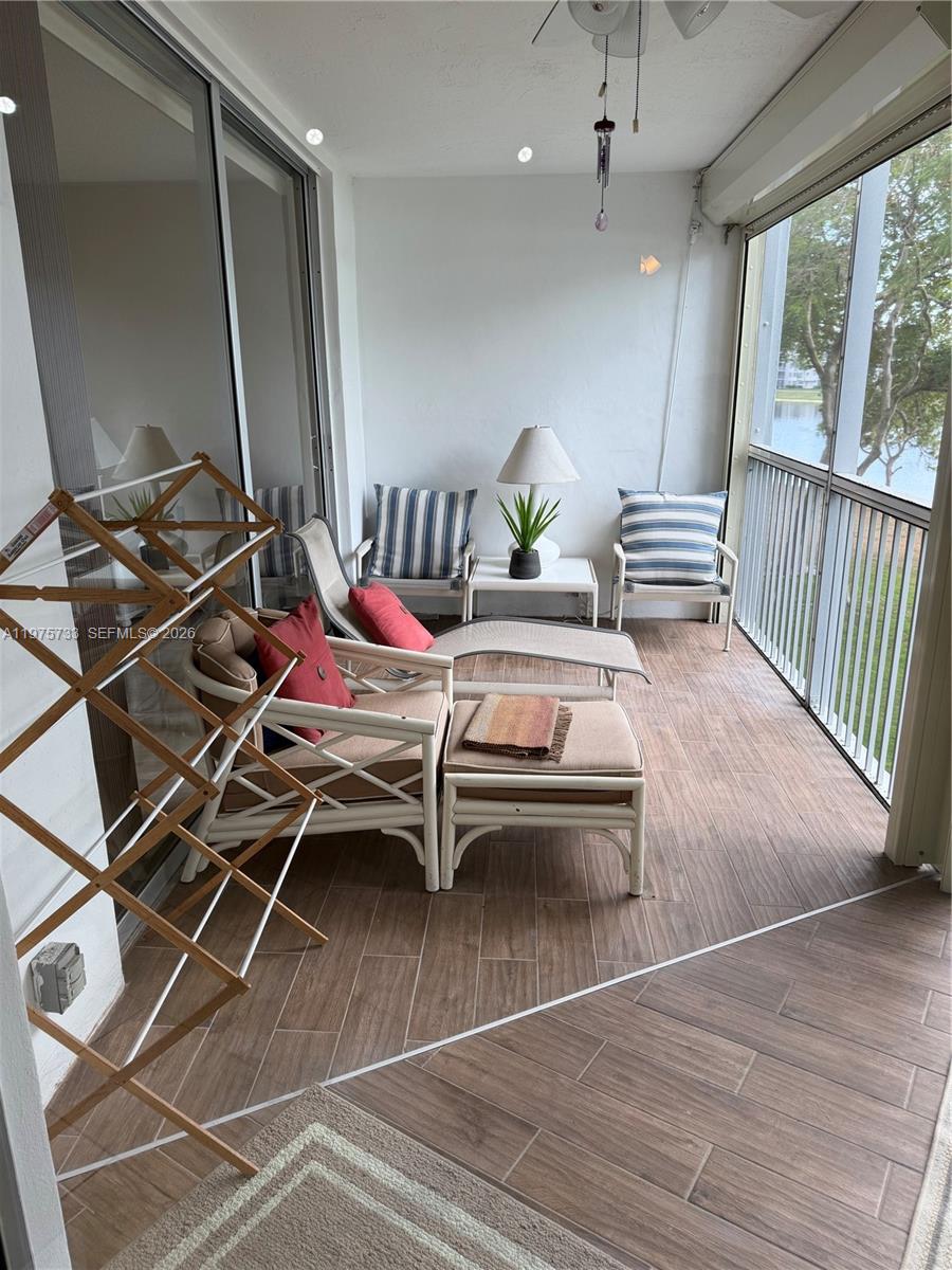 No 39 Palm-Aire Country C