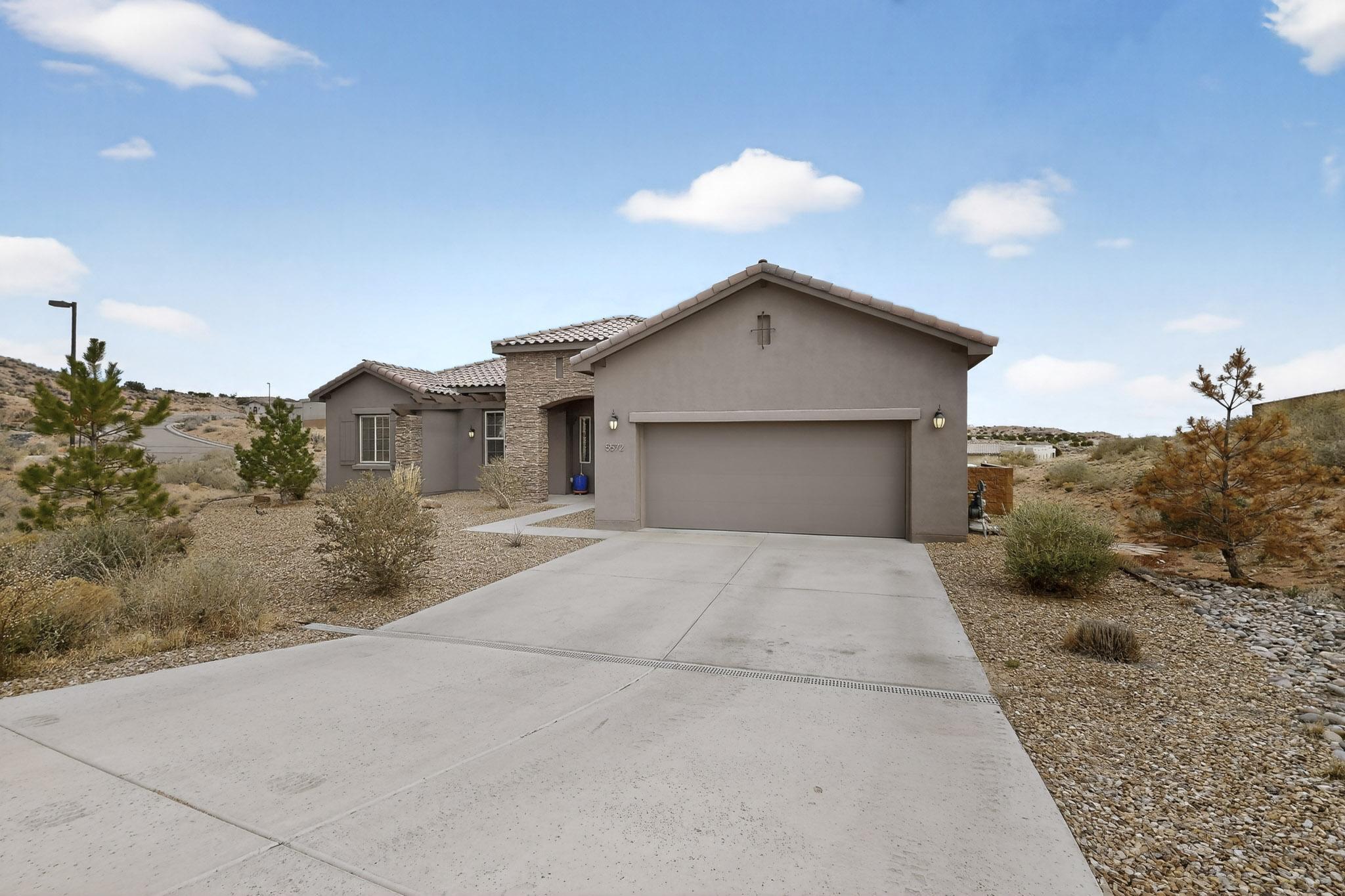 Homes for sale in Rio Rancho, NM | 5572 Barranca Overlook Ct Ne, Rio Rancho, NM 87144 | MLS# 1099181