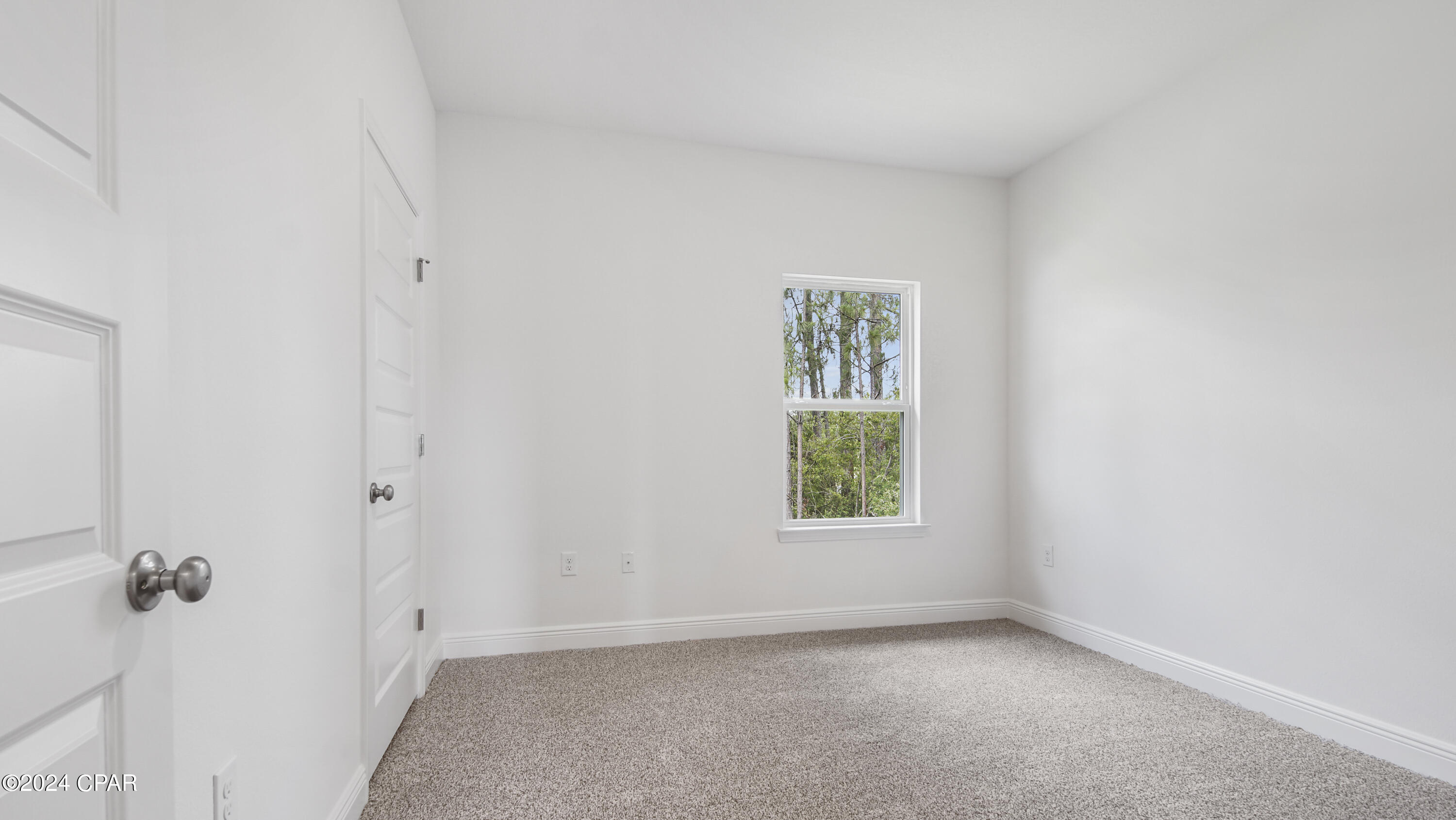 Image 36 For 593 Hancock Way