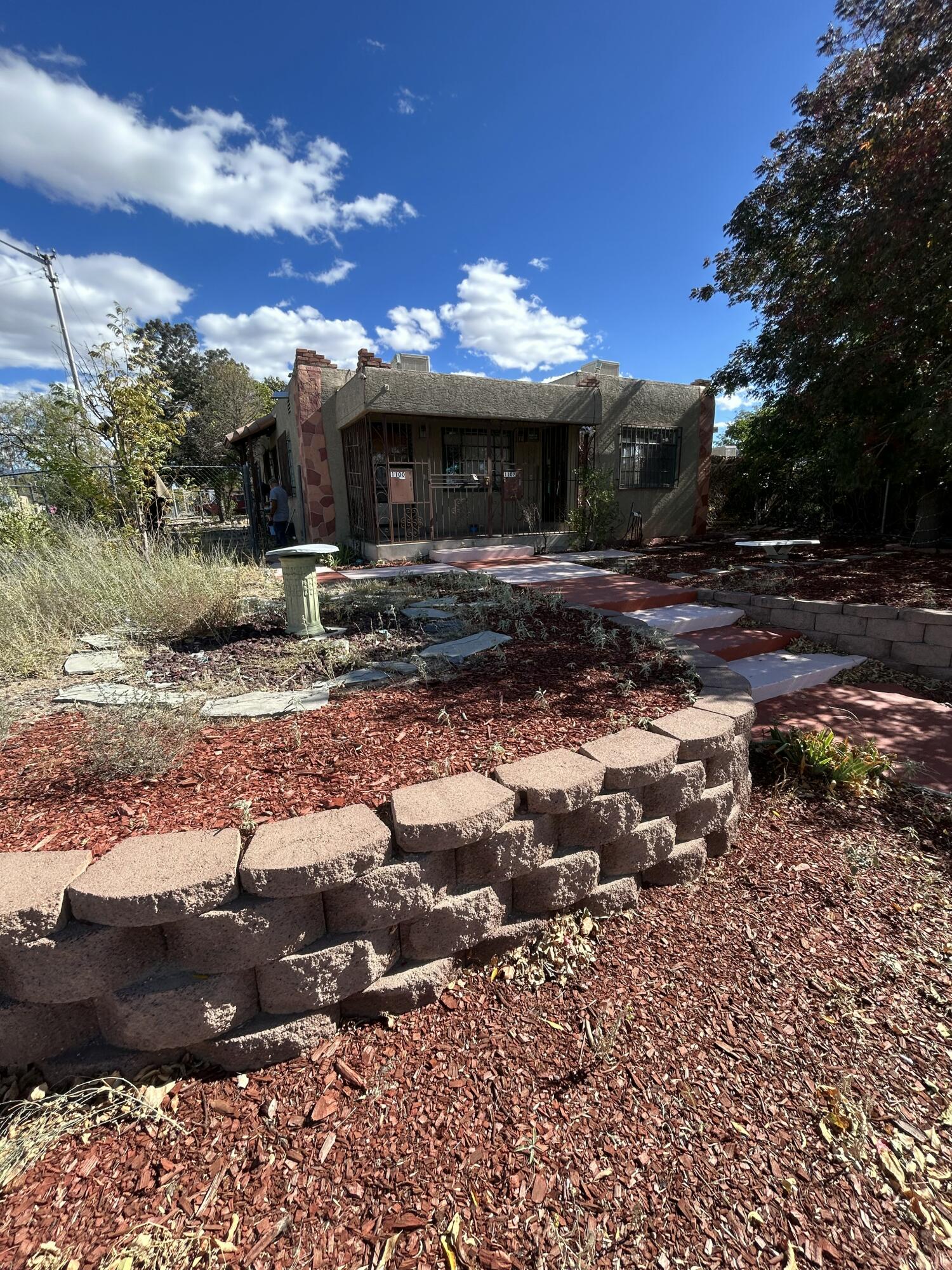 Homes for sale in Albuquerque, NM | 1100 Buena Vista Dr Se, Albuquerque, NM 87106 | MLS# 1099191