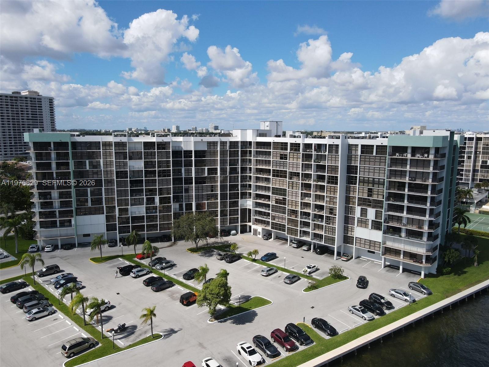 Towers Of Oceanview East
