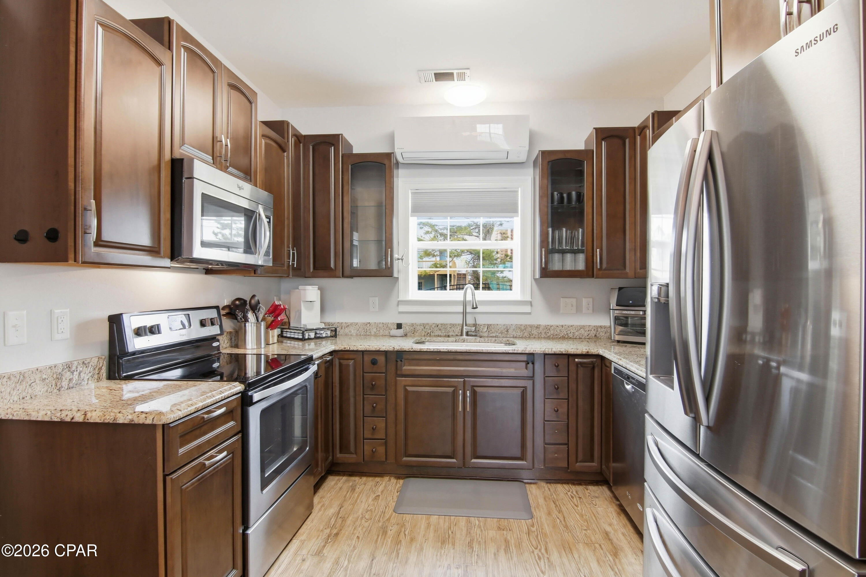 Image 9 For 6906 Lagoon Drive