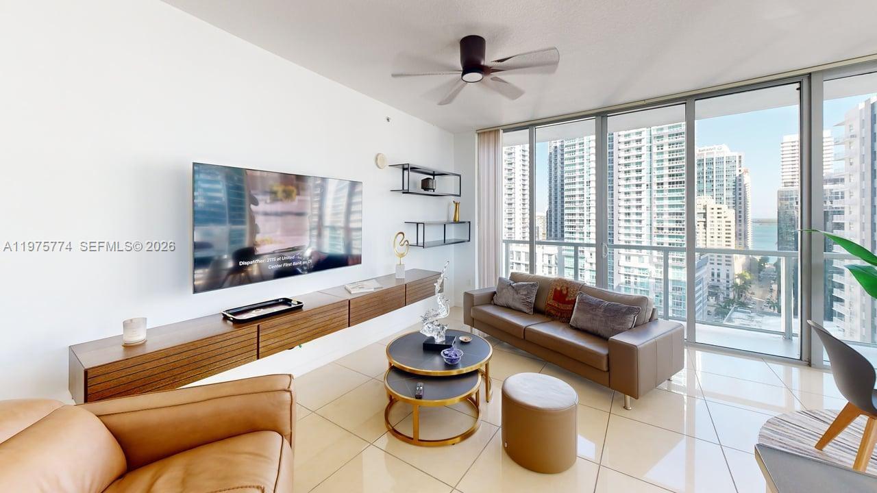 The Axis On Brickell Cond