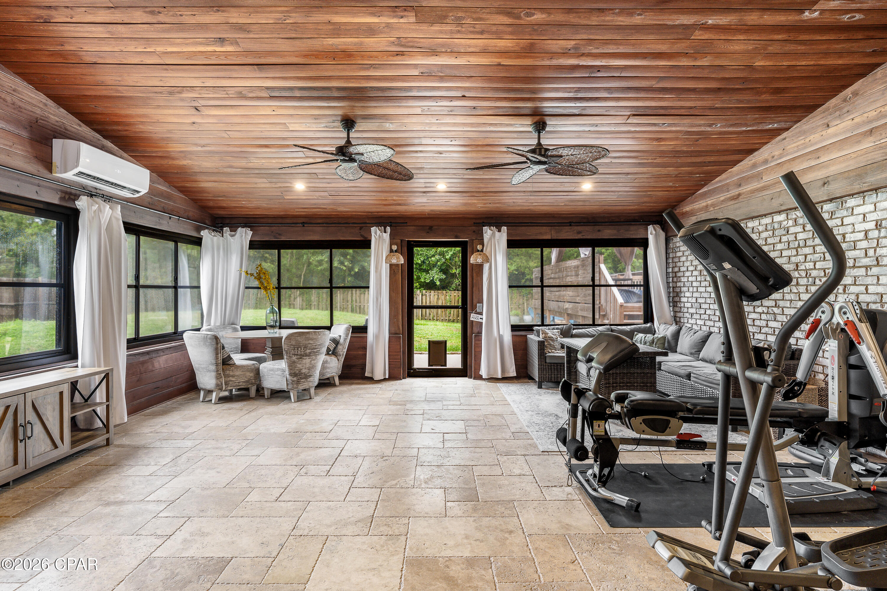 Image 33 For 203 Judy Circle