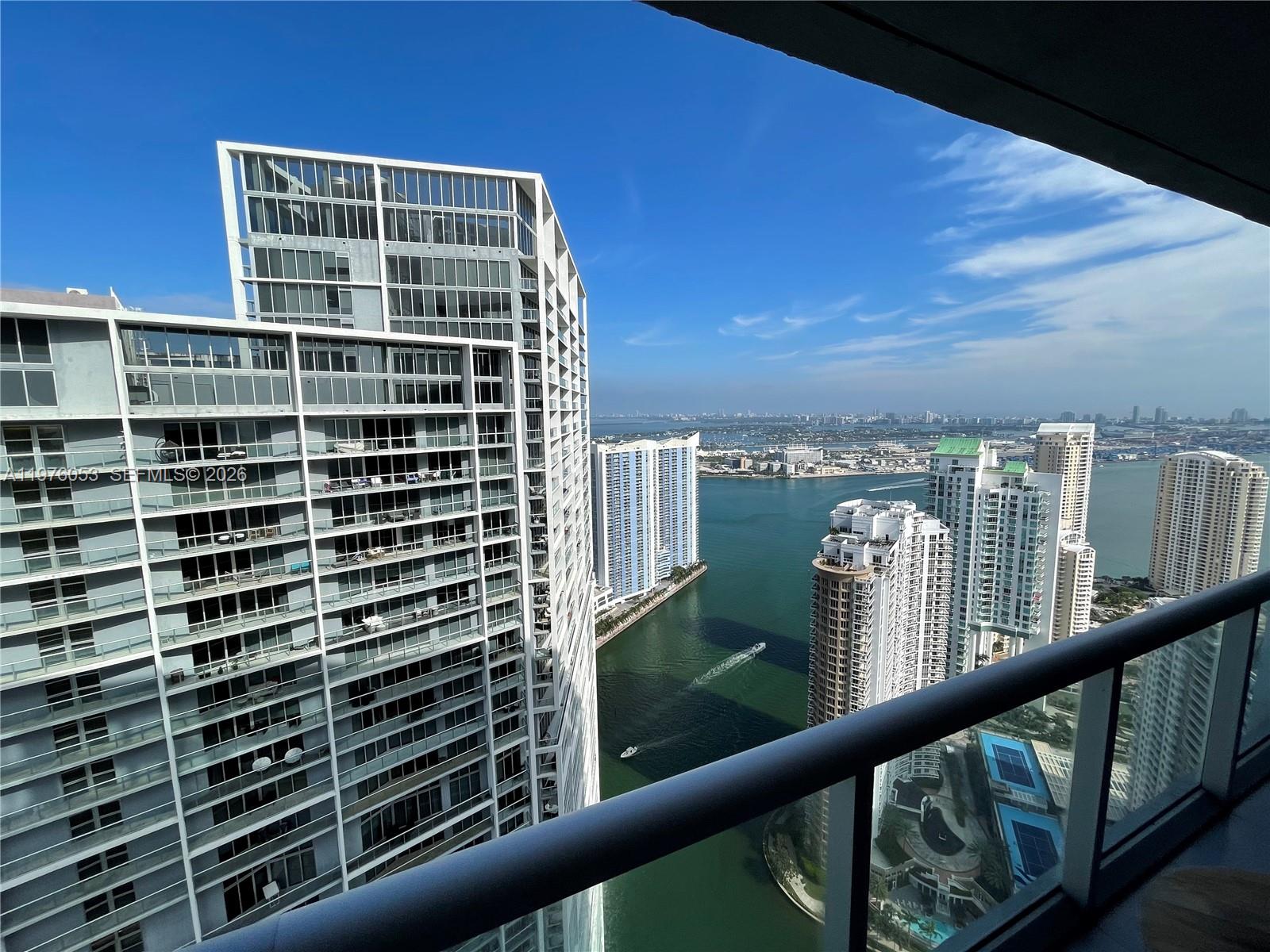 Icon Brickell No Two