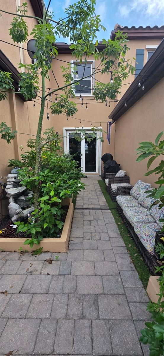 Kendall Commons Townhomes