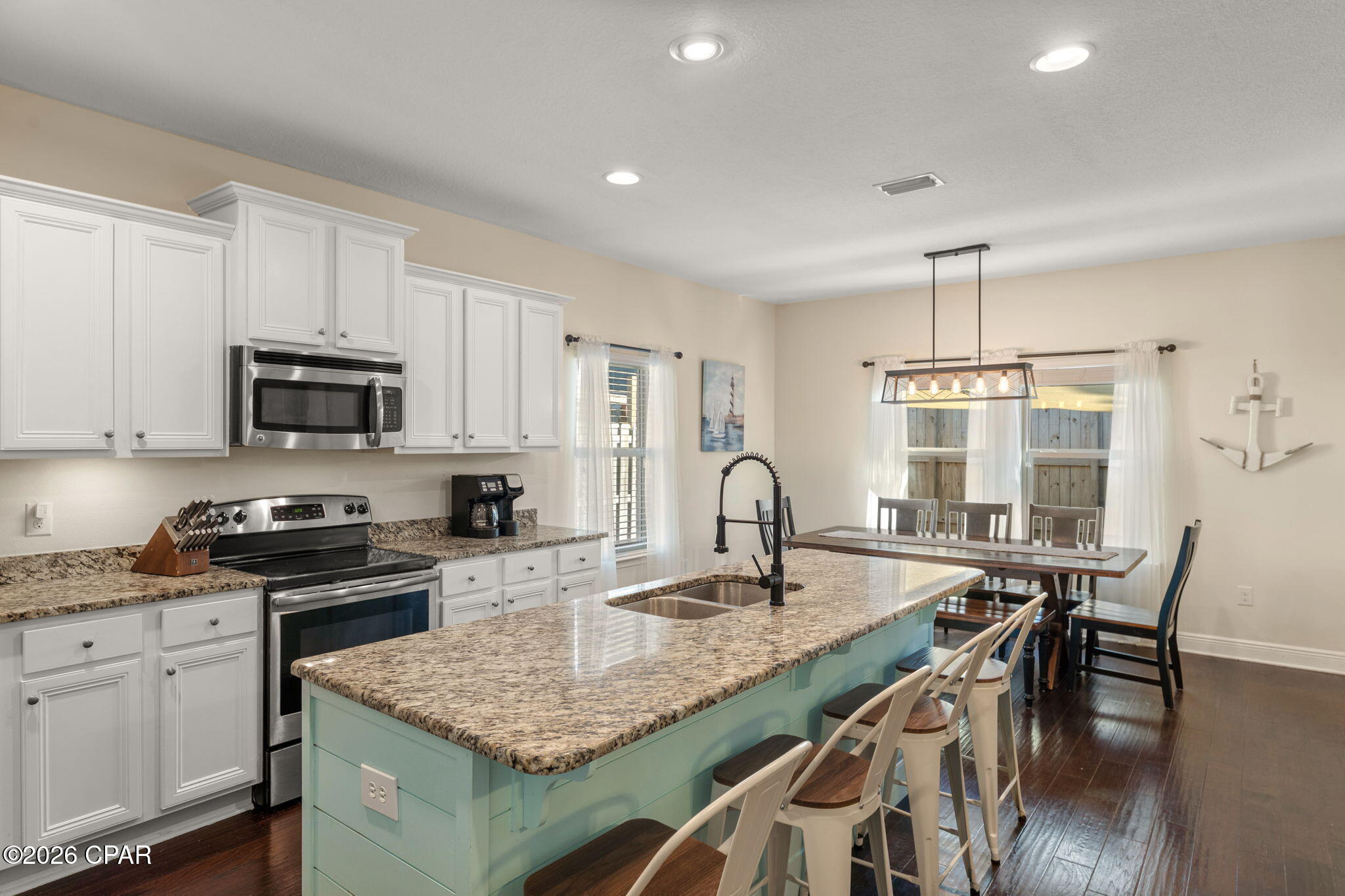 Image 14 For 119 Gustaf Drive