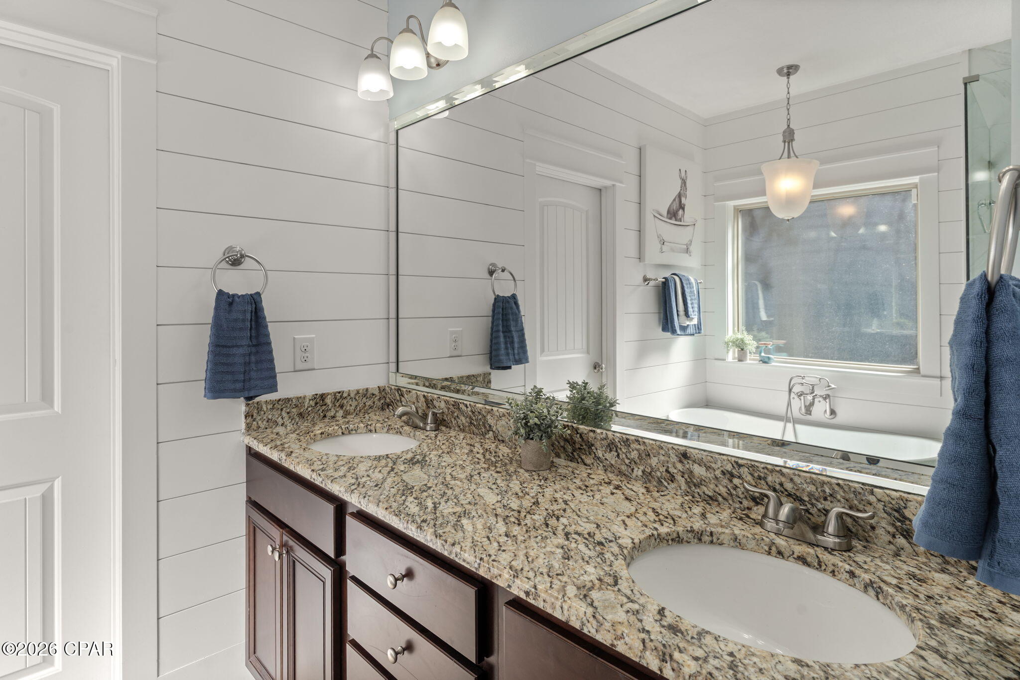 Image 22 For 119 Gustaf Drive