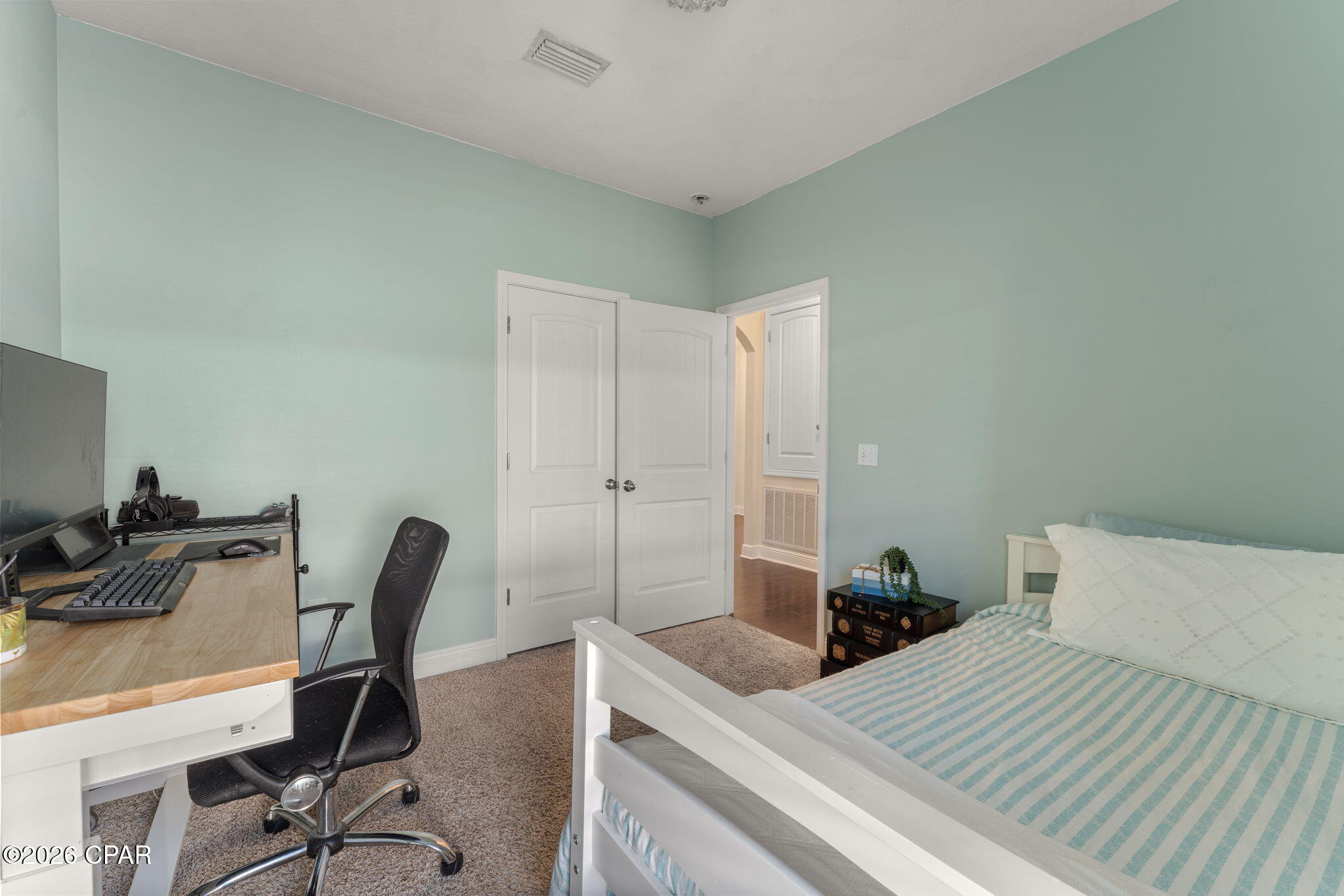 Image 25 For 119 Gustaf Drive