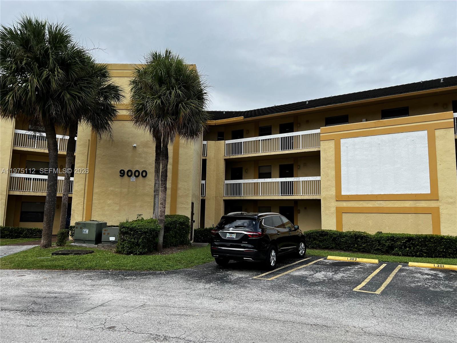 Island Club At Coral Spri