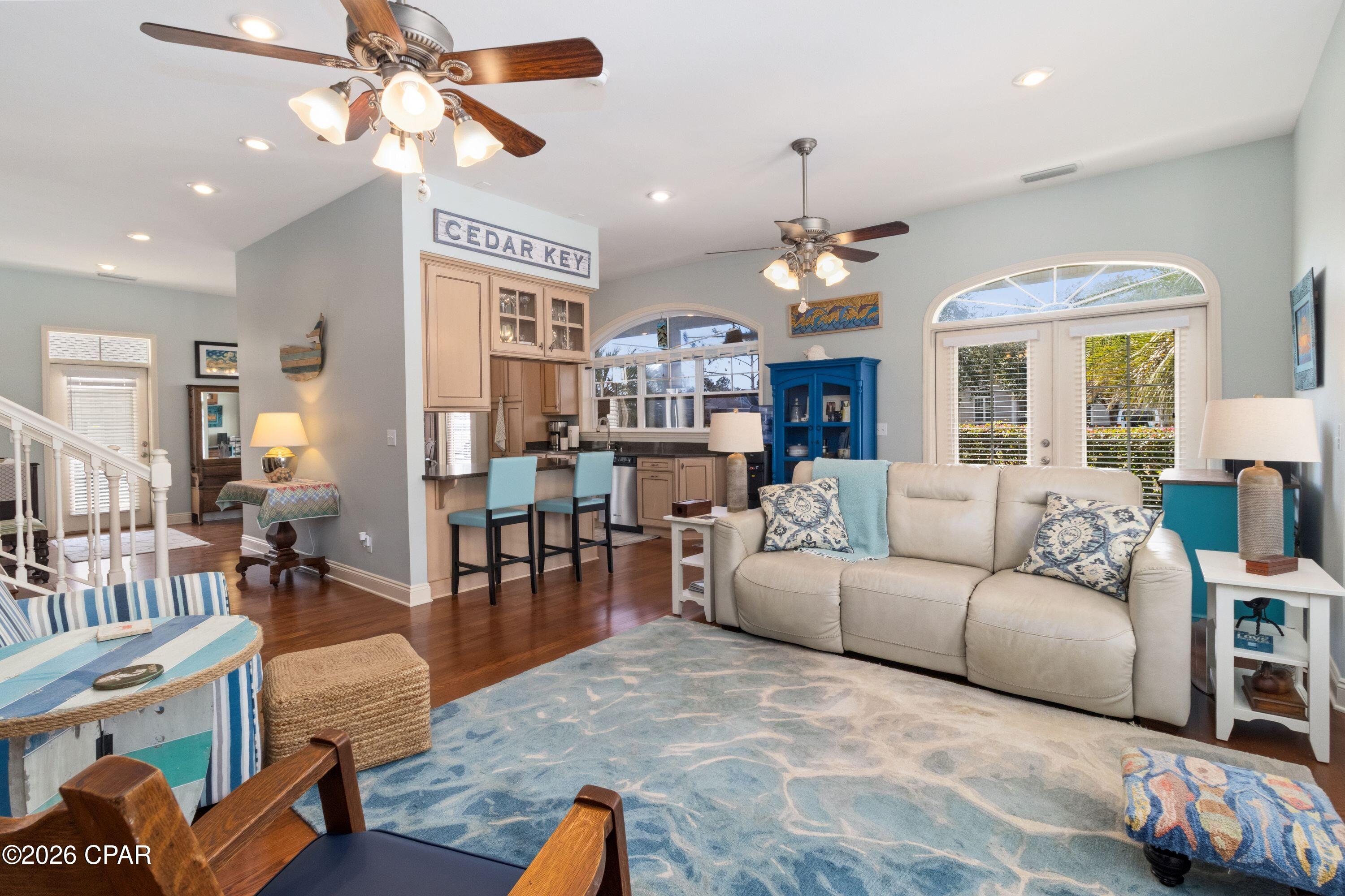 Listing photo id 7 for 126 Gulf Coast Circle
