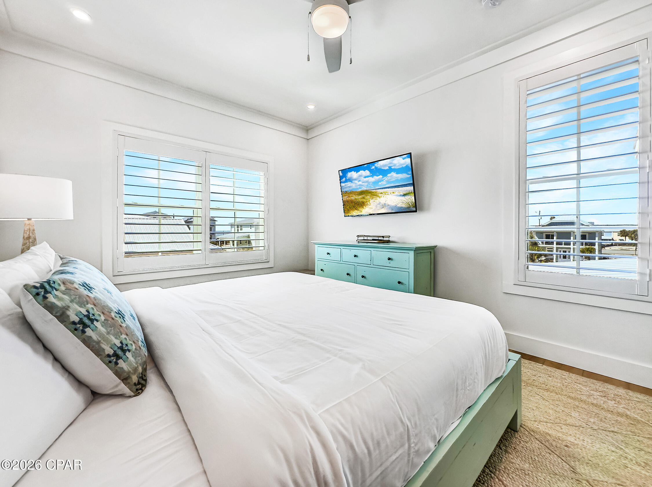 Image 25 For 104 35th Street