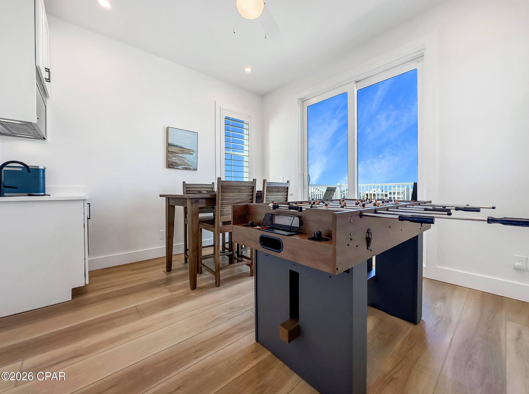 Listing photo id 40 for 104 35th Street