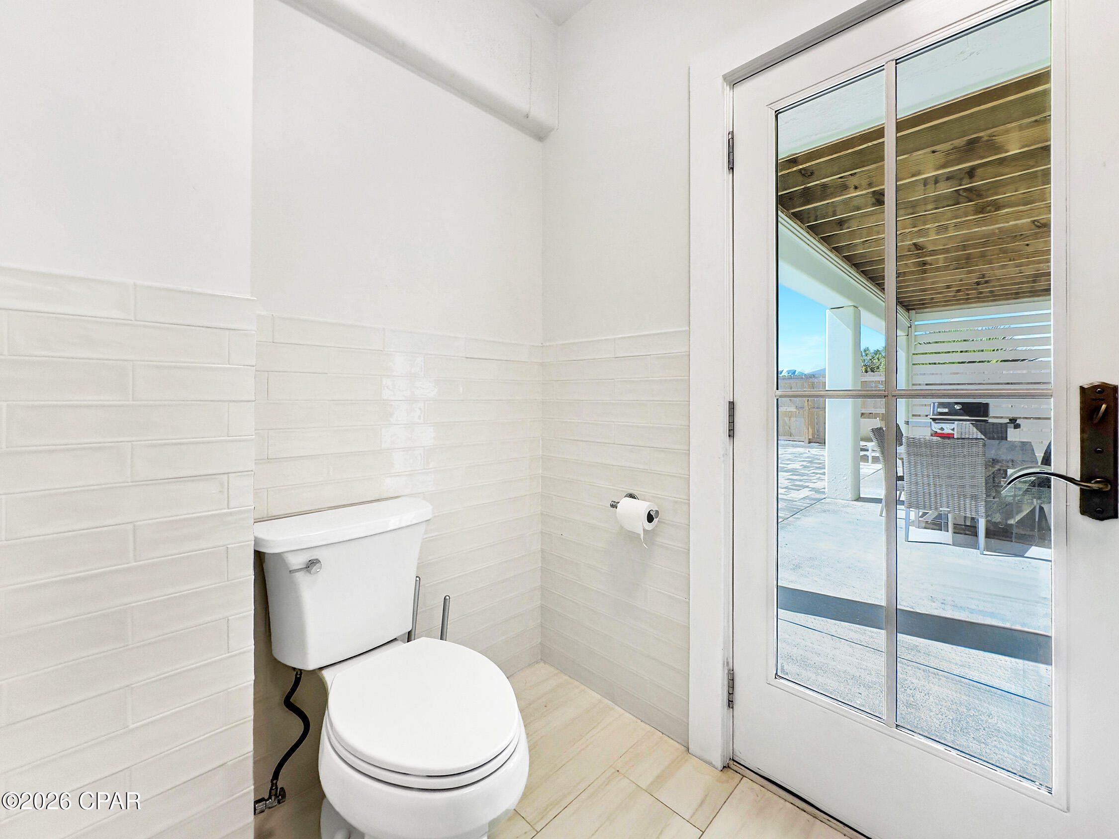 Listing photo id 54 for 104 35th Street