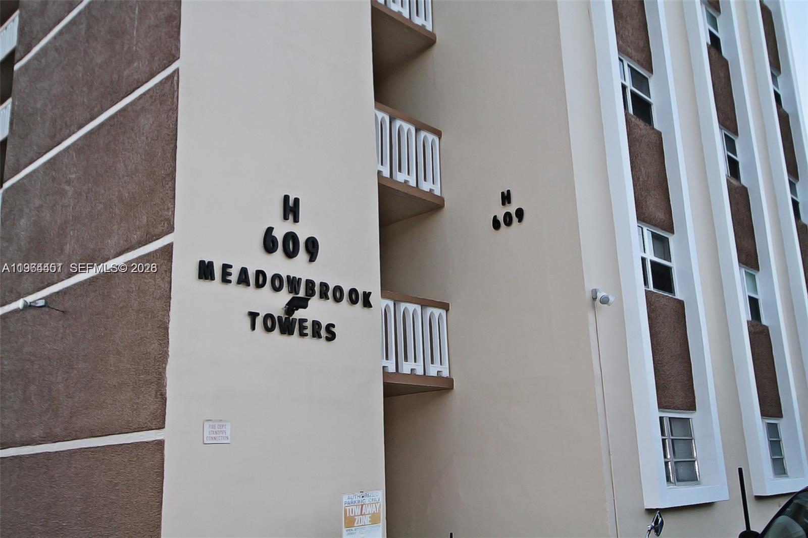 Meadowbrook Towers Condo