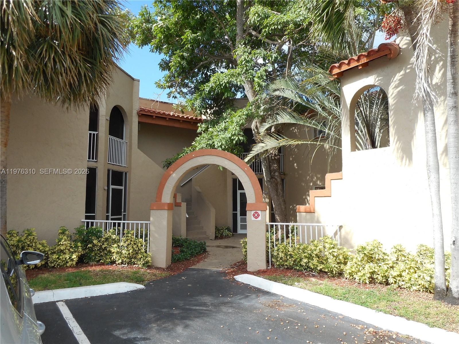 Windmill Lakes III Condo