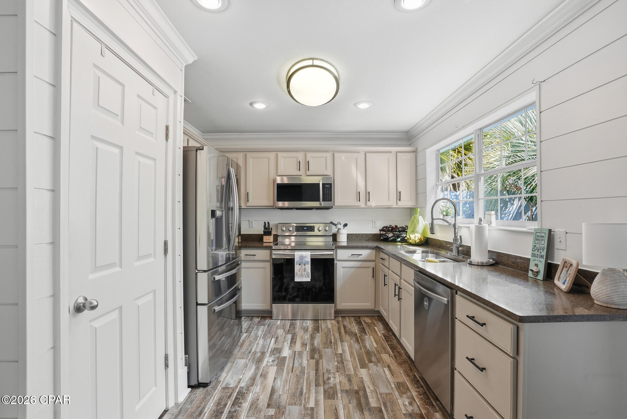 Image 16 For 94 Hidden Lakes Circle