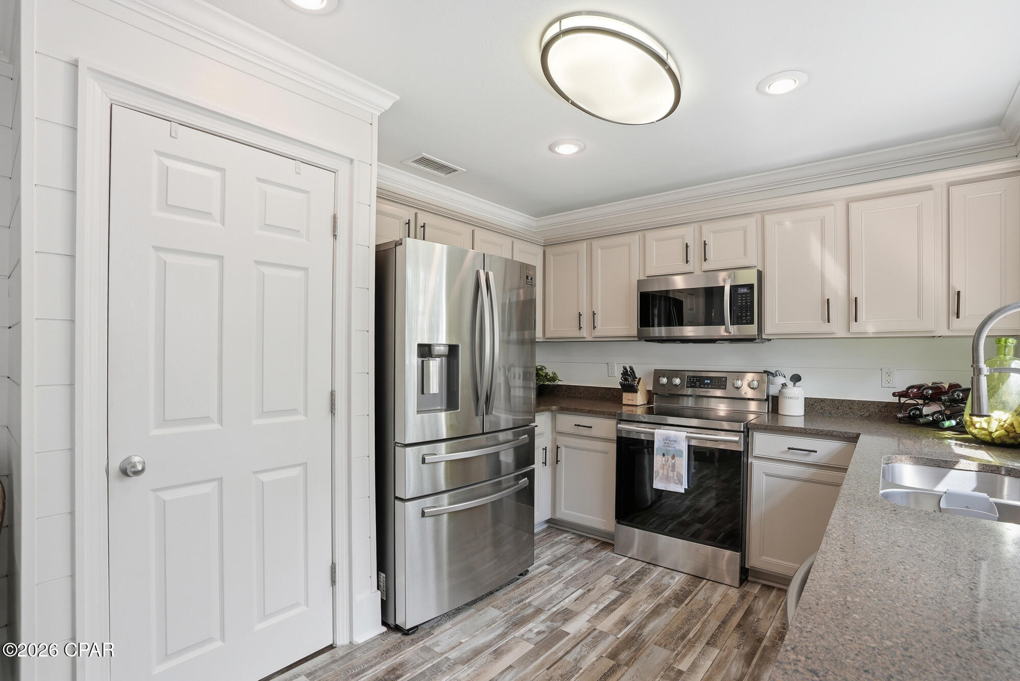 Image 17 For 94 Hidden Lakes Circle