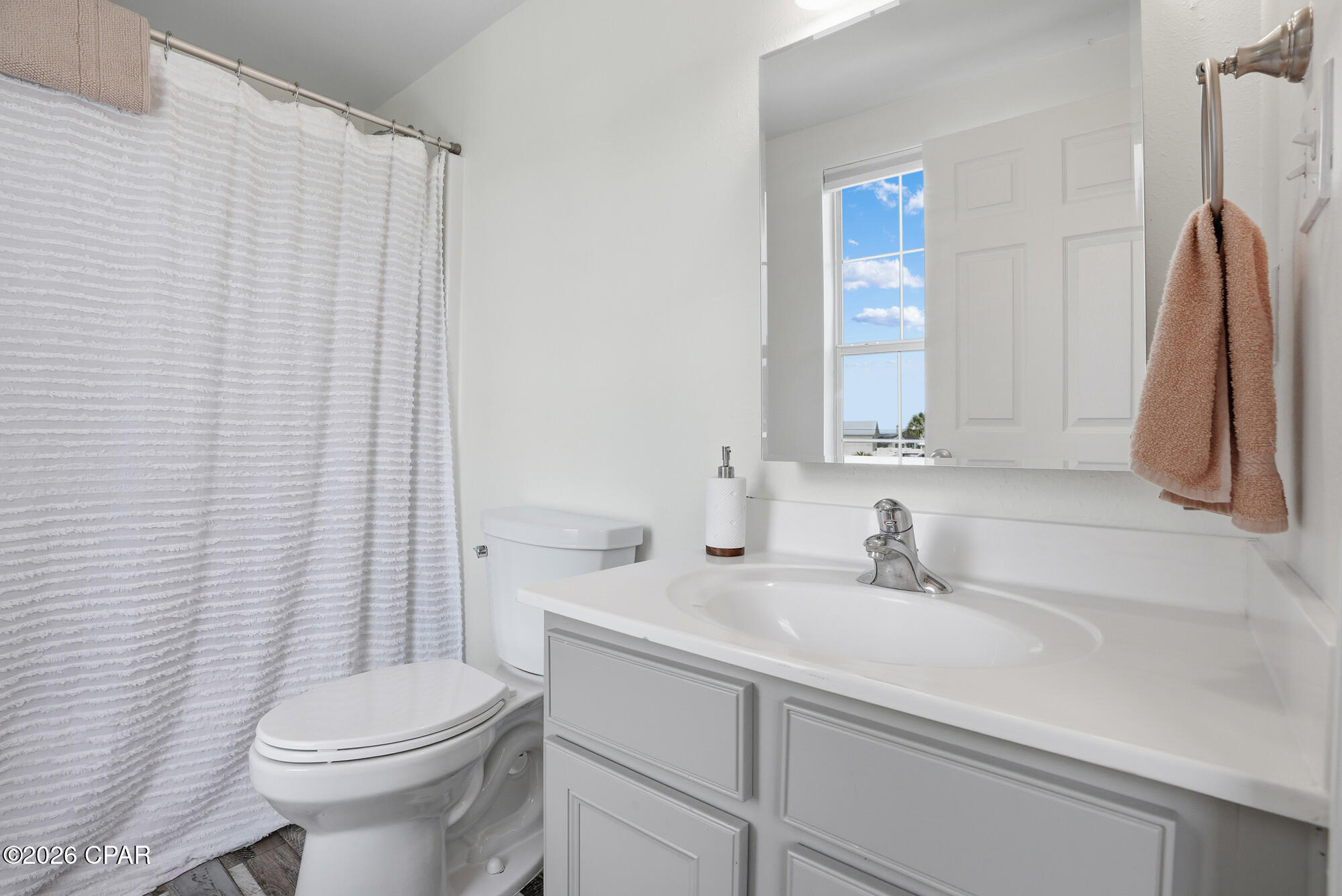 Image 35 For 94 Hidden Lakes Circle