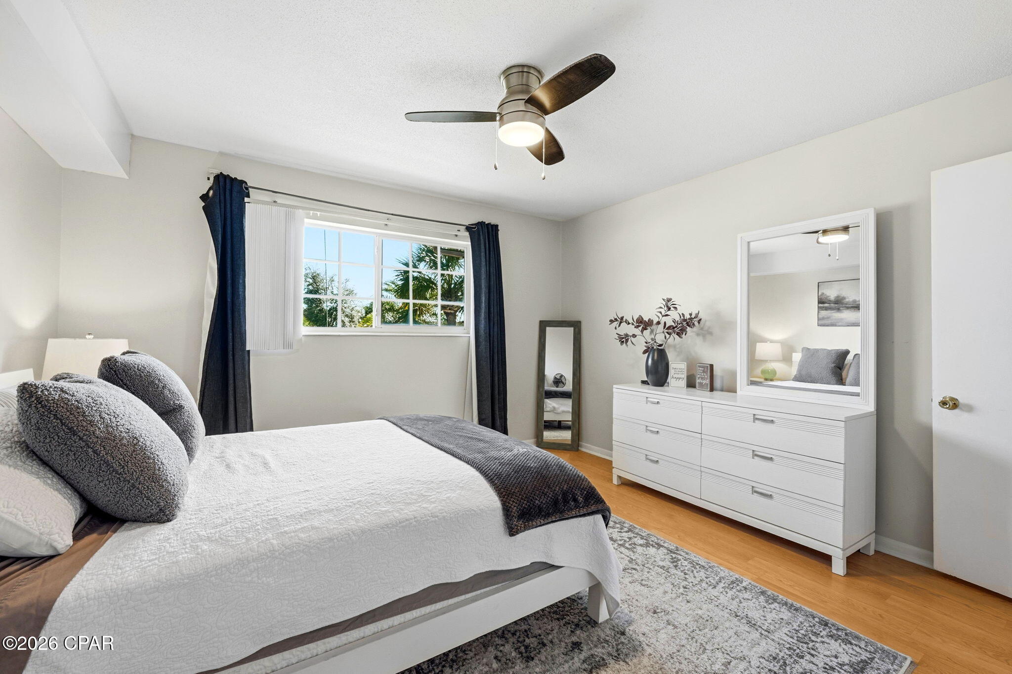 Image 10 For 2100 Beach Drive B202