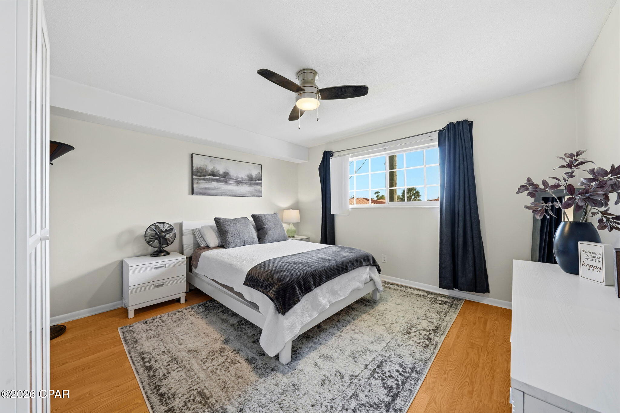 Image 8 For 2100 Beach Drive B202