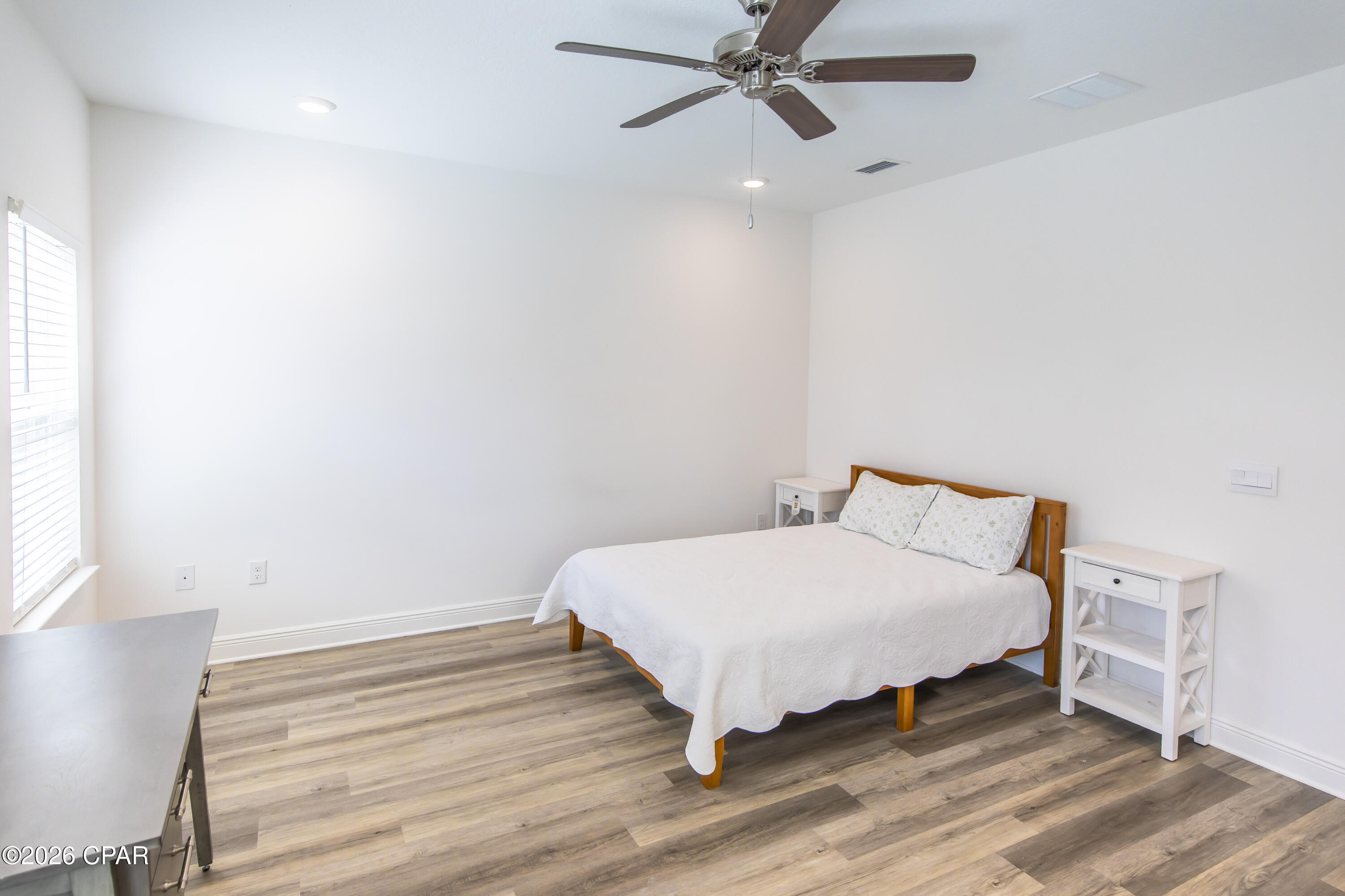 Image 13 For 609 Hancock Way