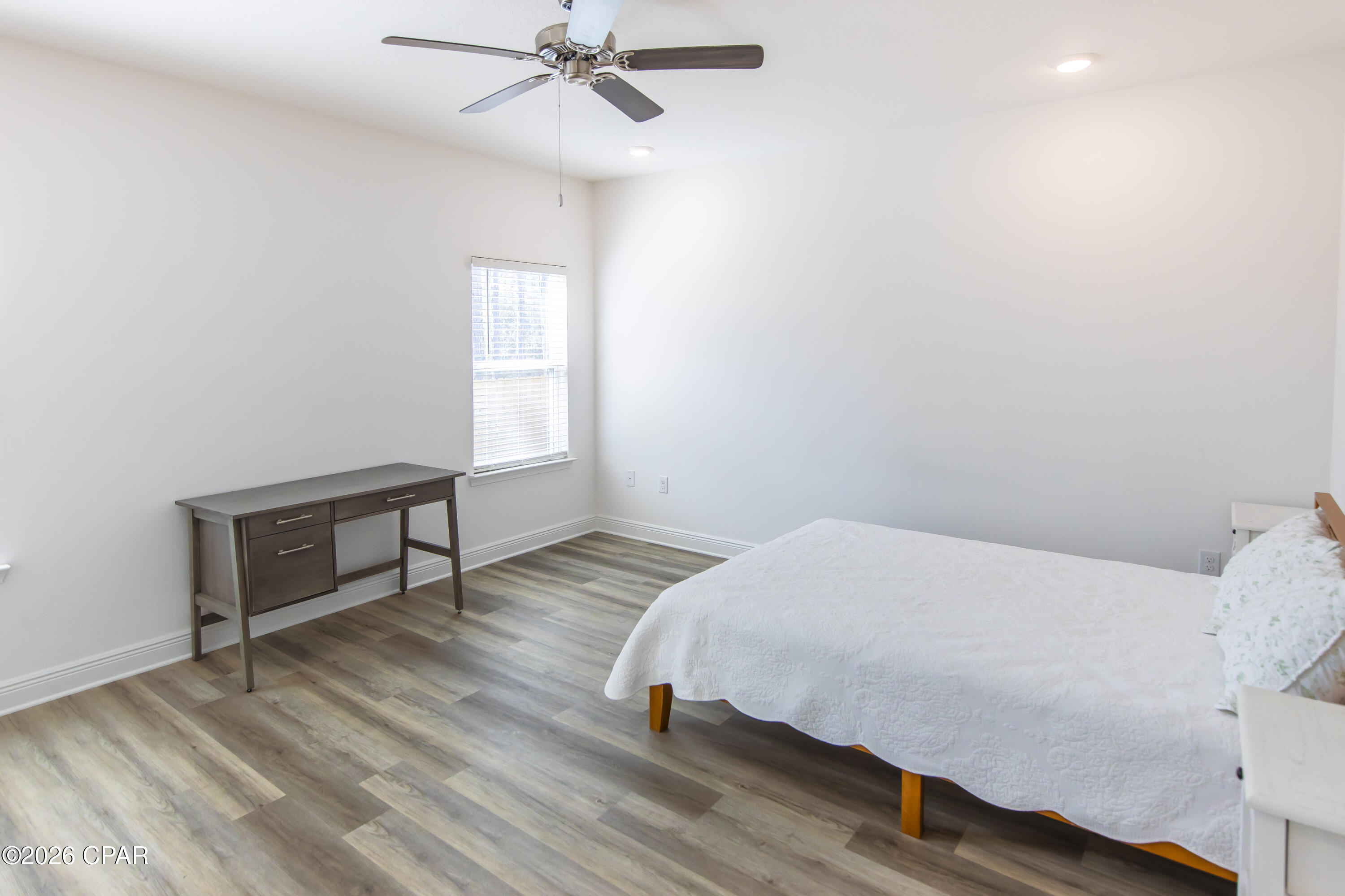 Image 14 For 609 Hancock Way