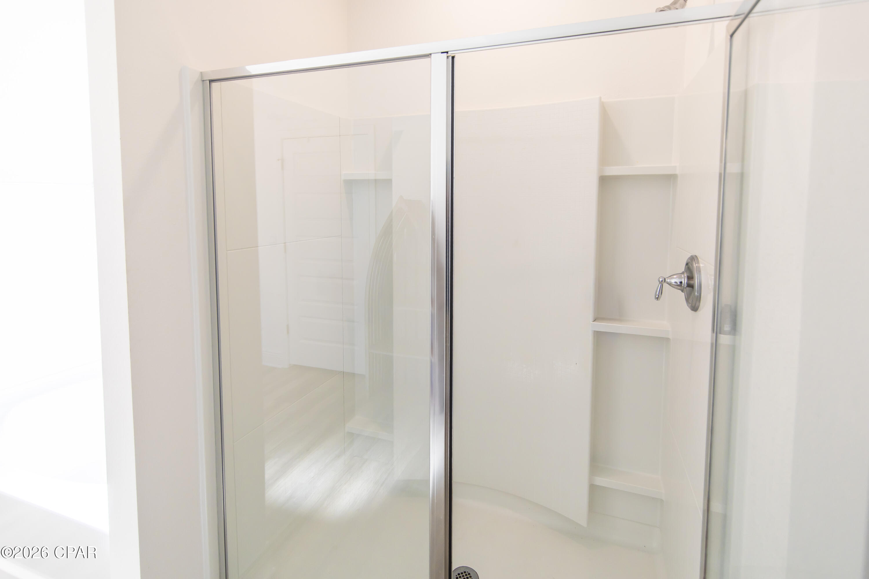 Image 20 For 609 Hancock Way