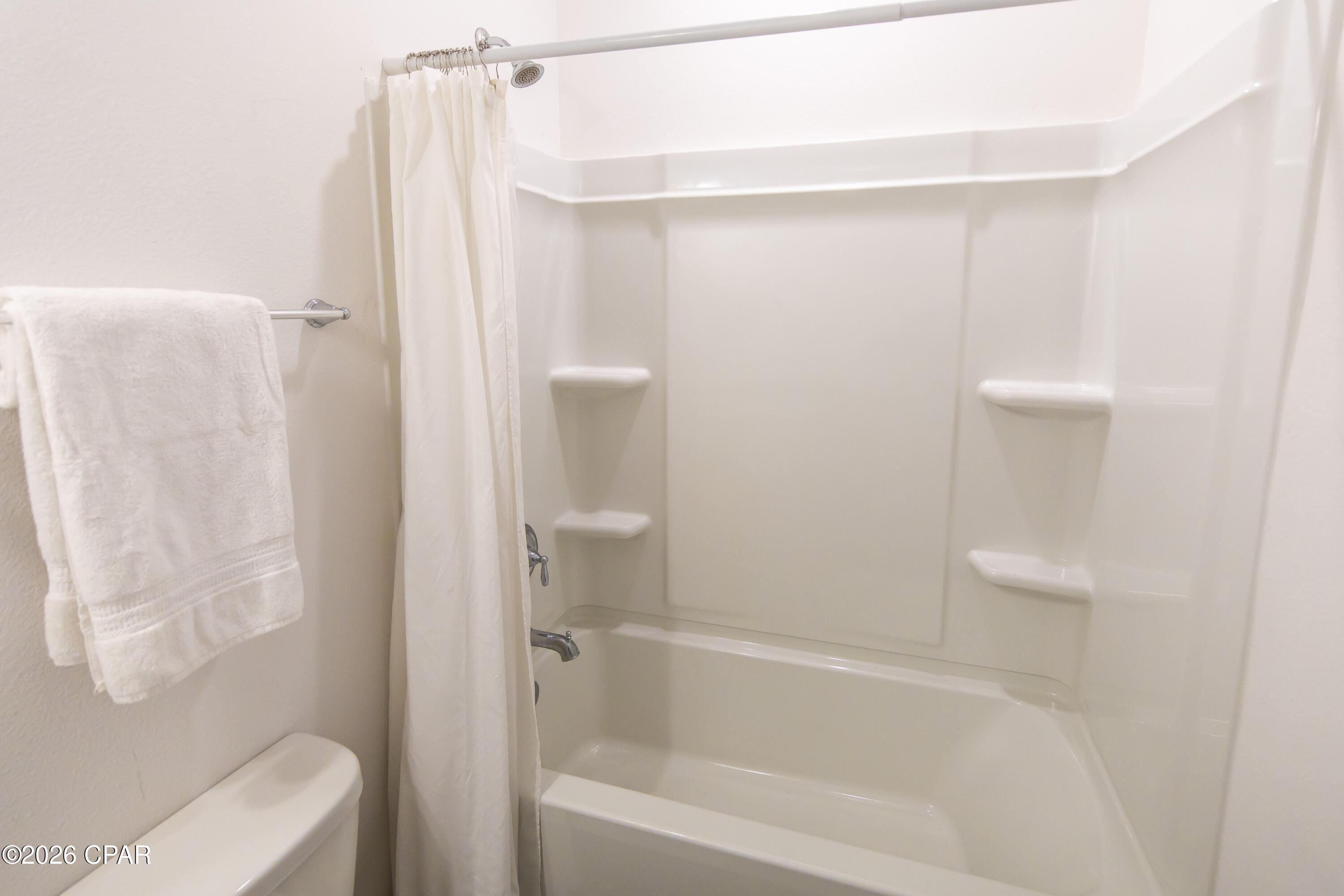 Image 24 For 609 Hancock Way