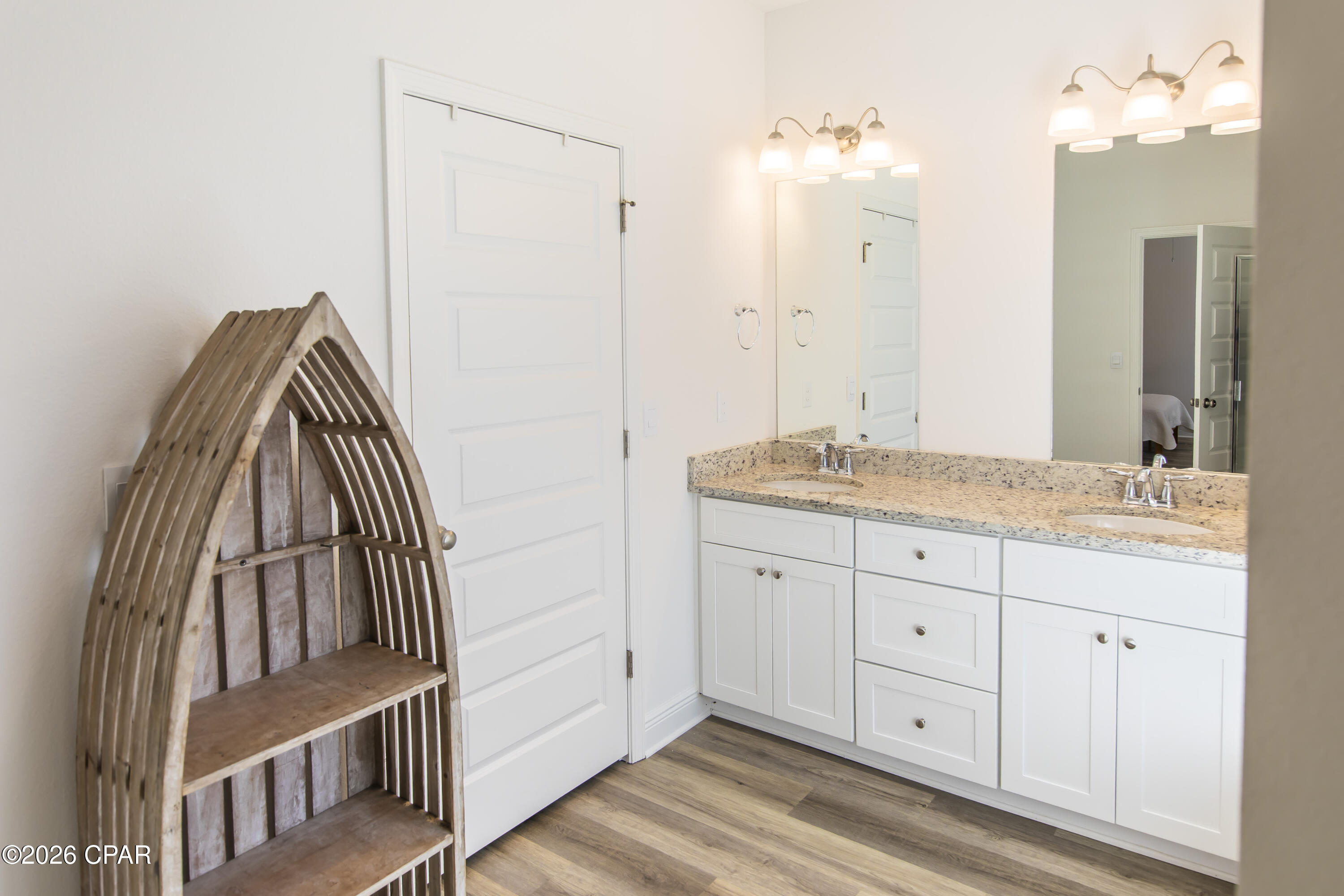 Image 17 For 609 Hancock Way