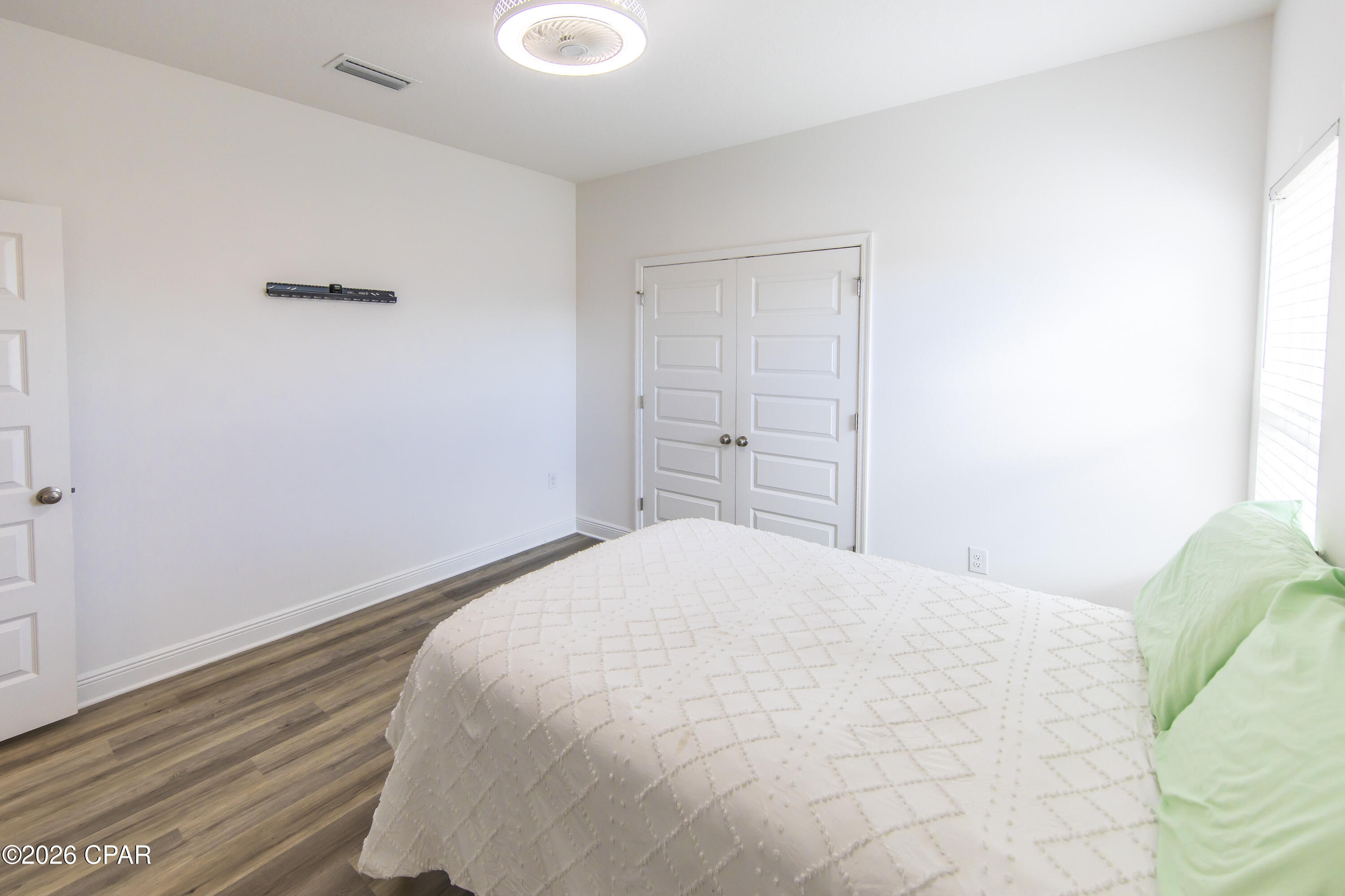 Image 28 For 609 Hancock Way