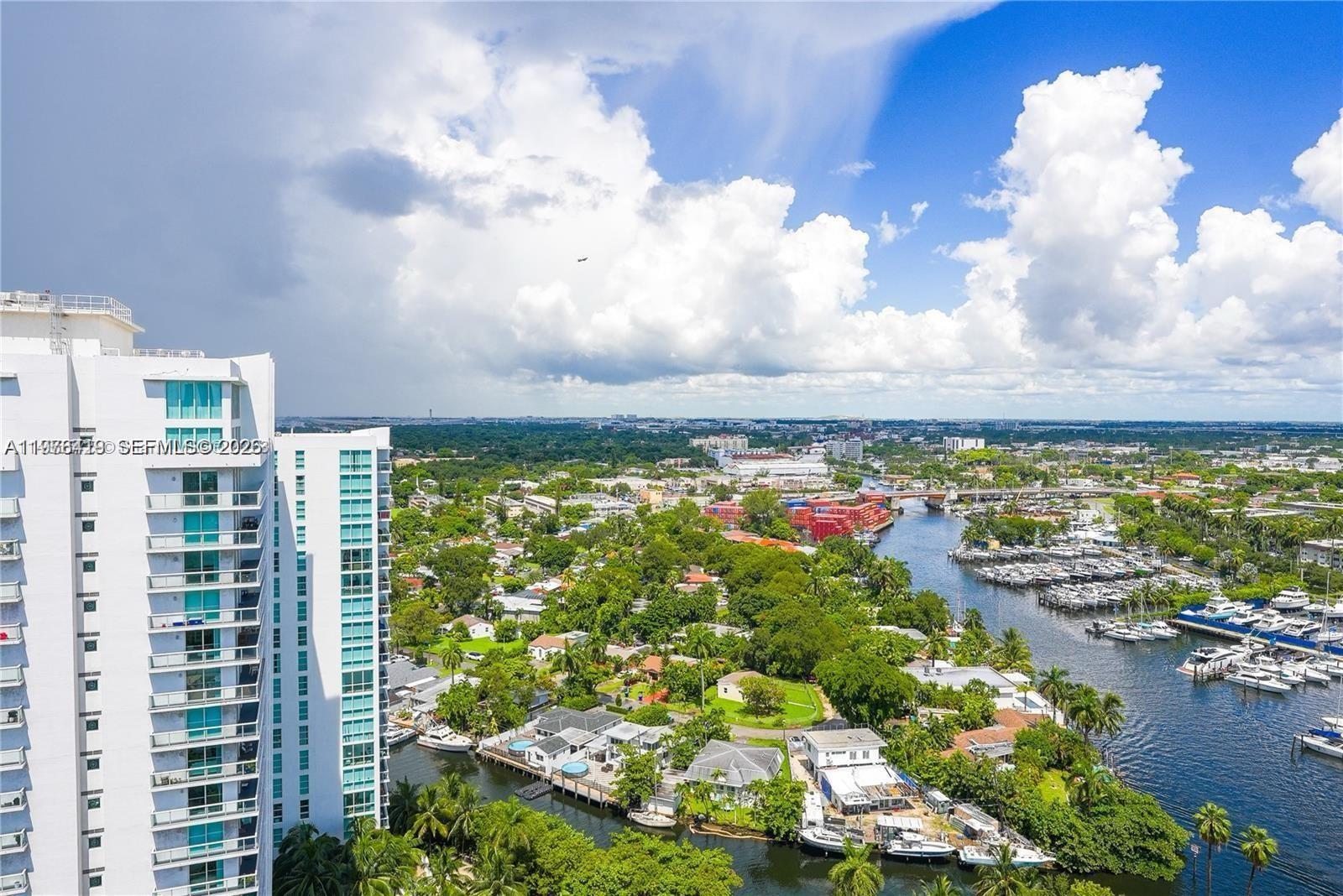 Terrazas Riverpark Villag