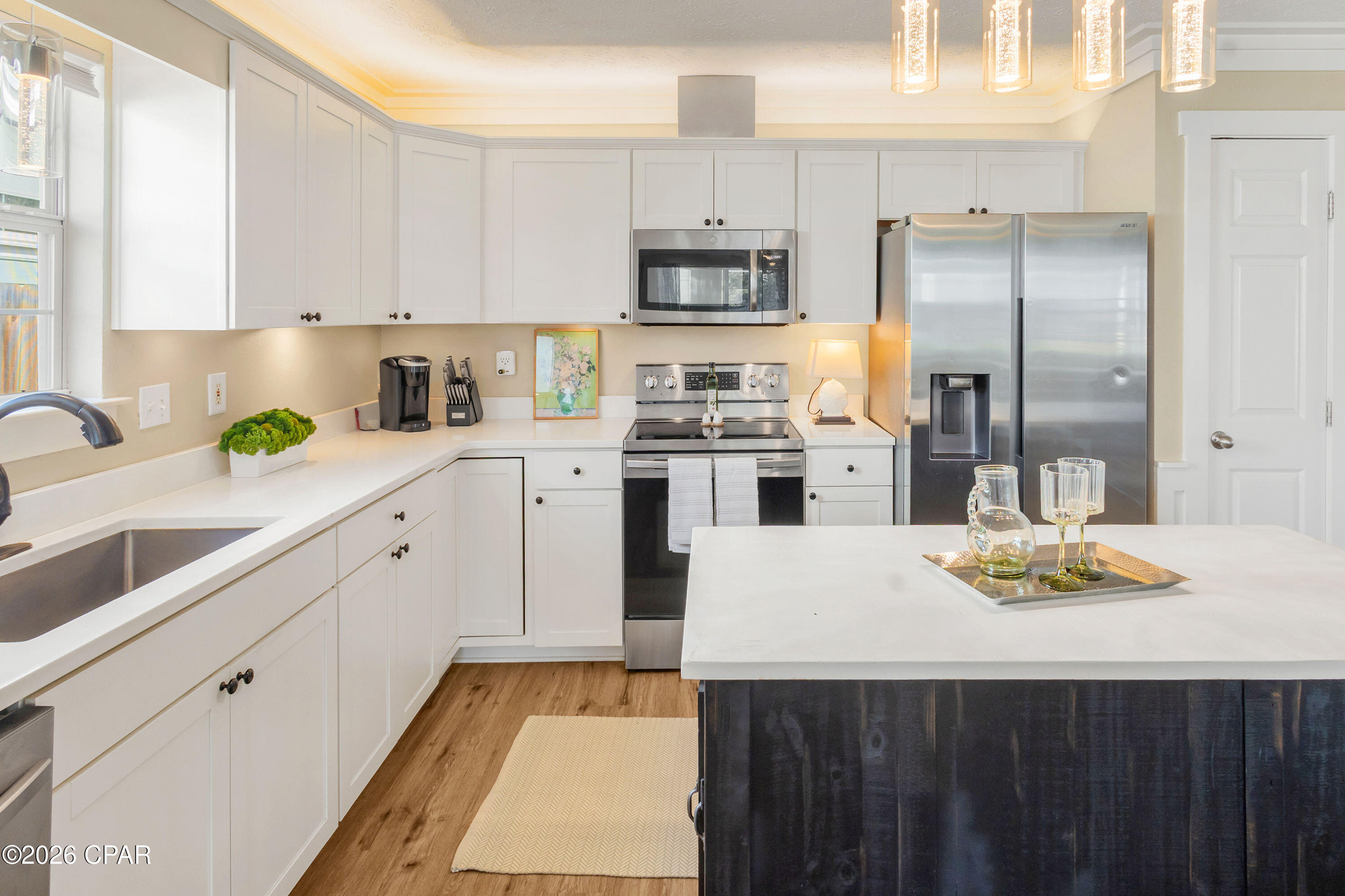 Image 10 For 610 Dolphin Drive