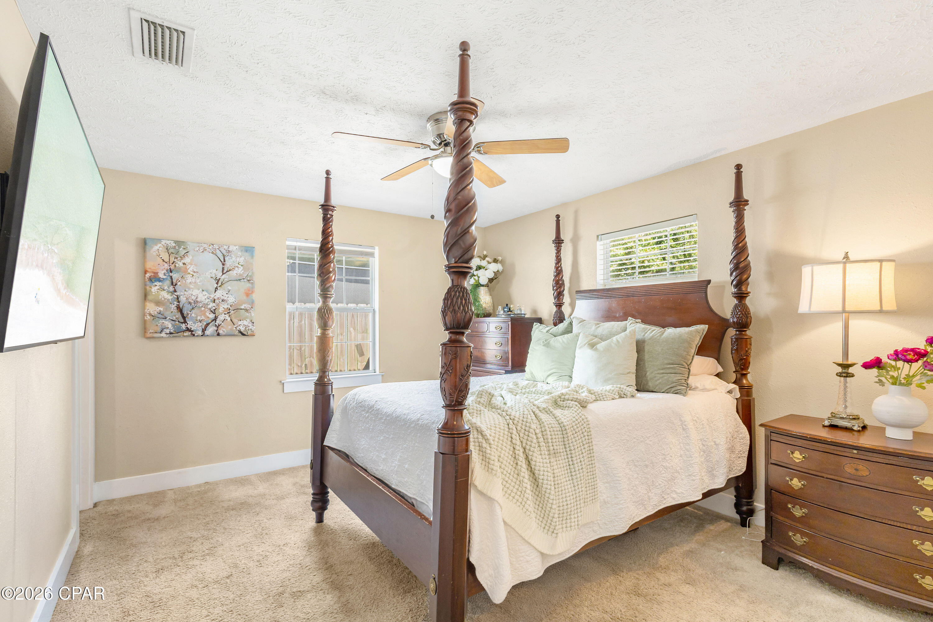 Image 21 For 610 Dolphin Drive