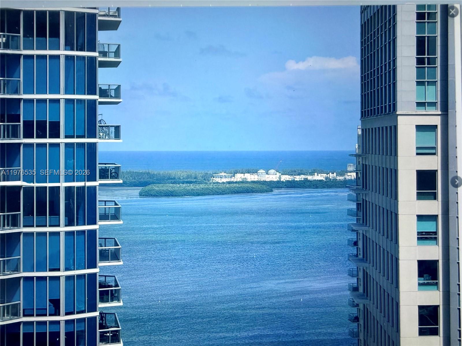 1060 Brickell Condo