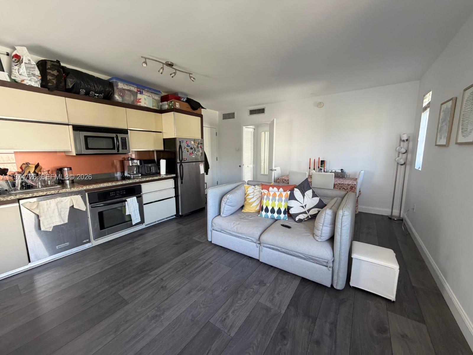 Artecity Governor Condo